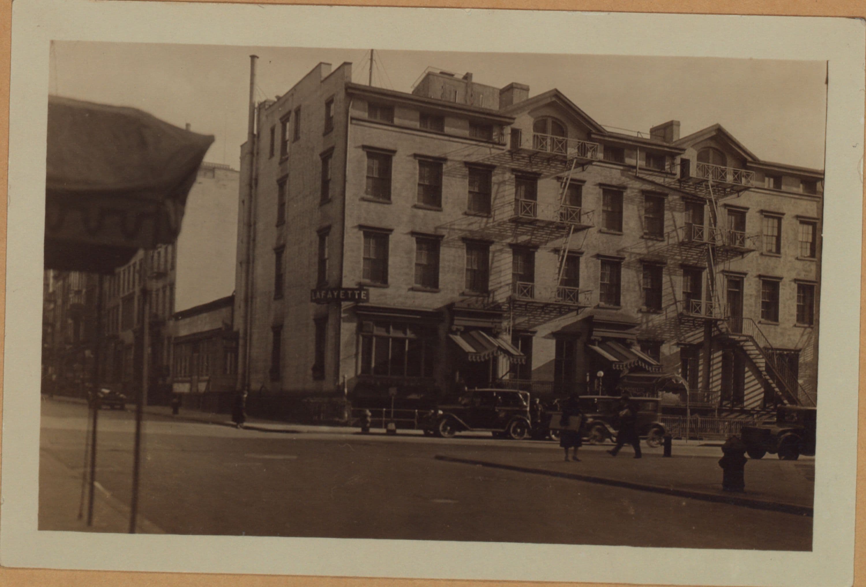 Manhattan: University Place - 9th Street, 1895–1928