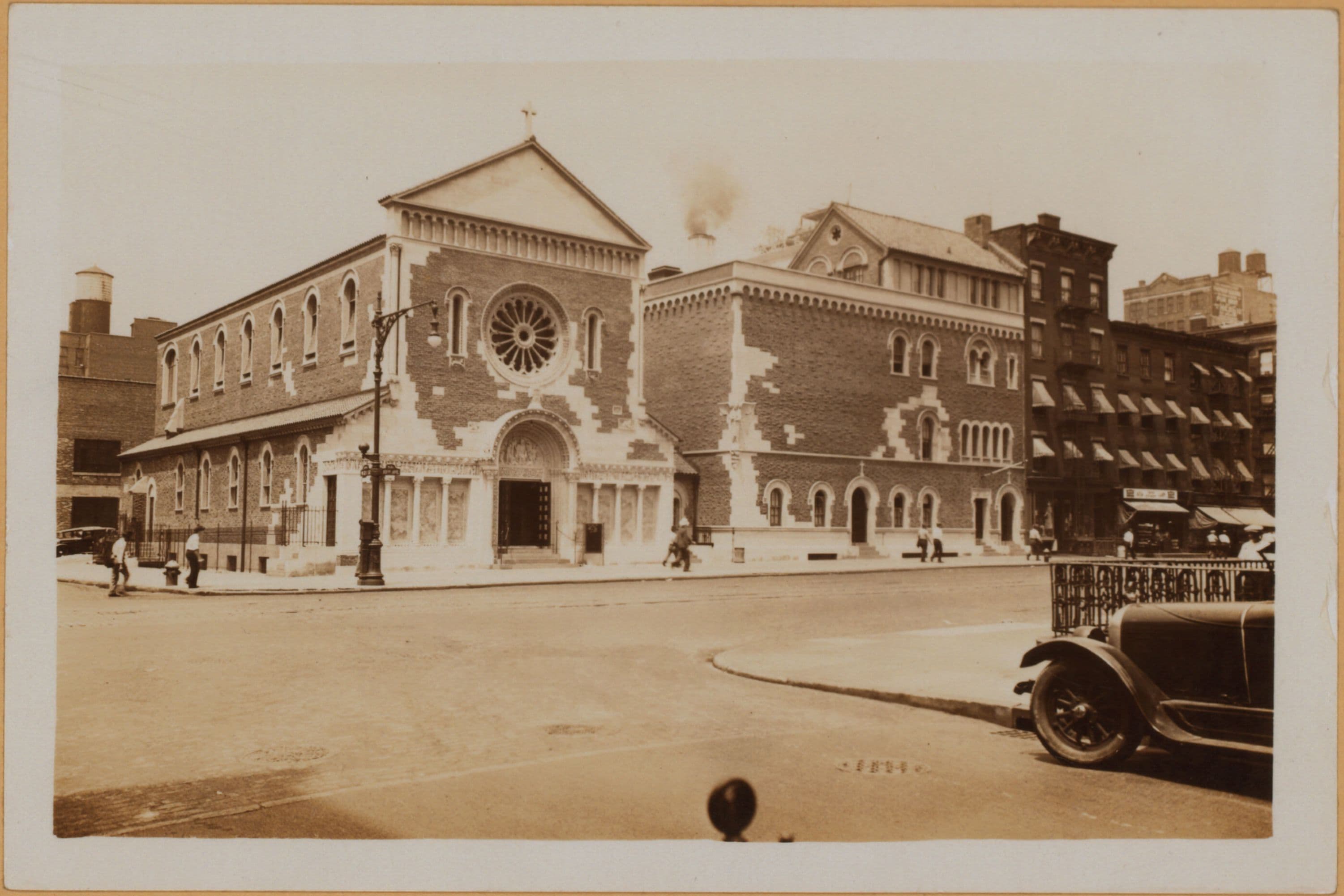 Manhattan: 10th Avenue - 21st Street