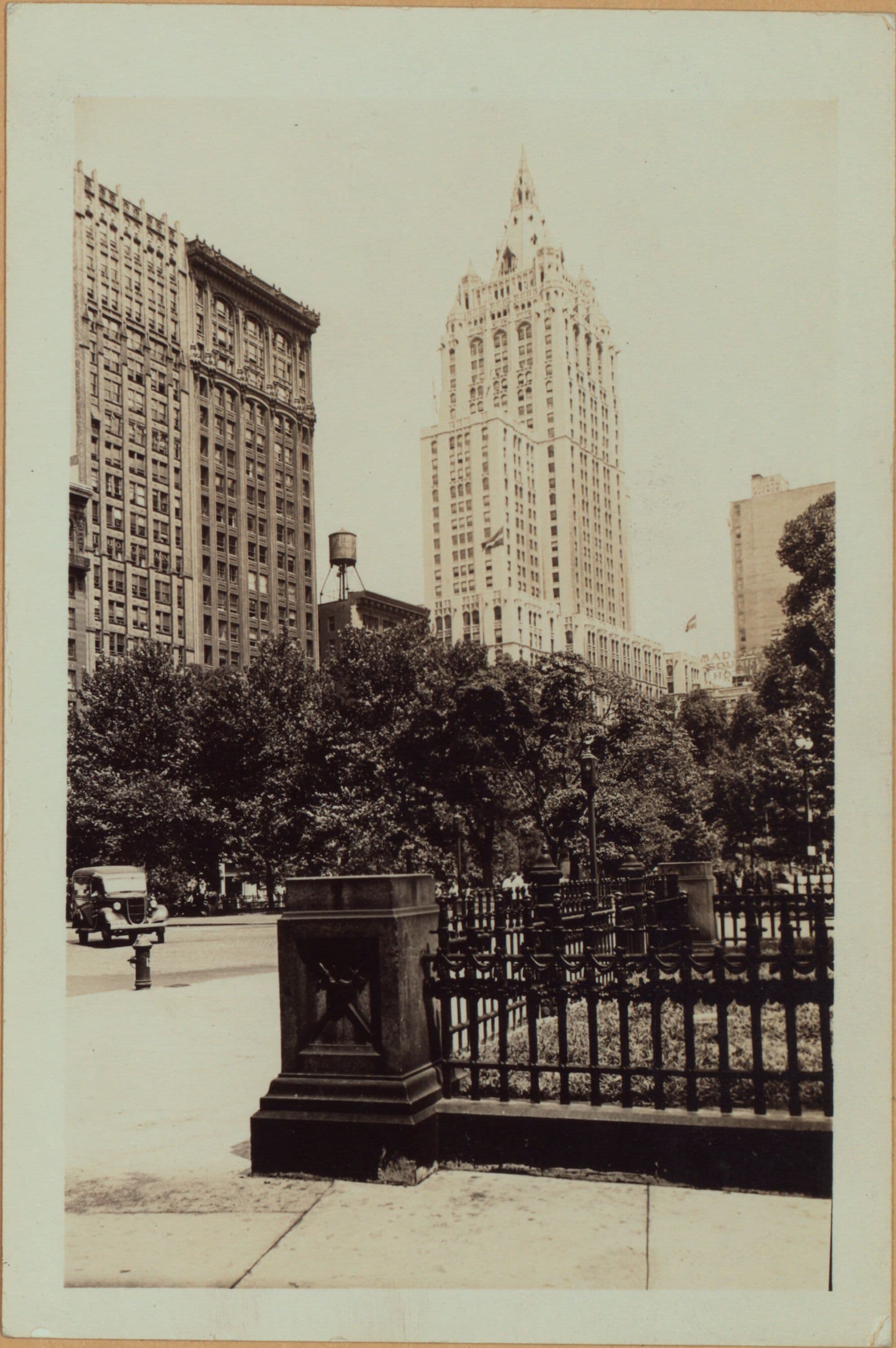 Manhattan: Broadway - 25th Street