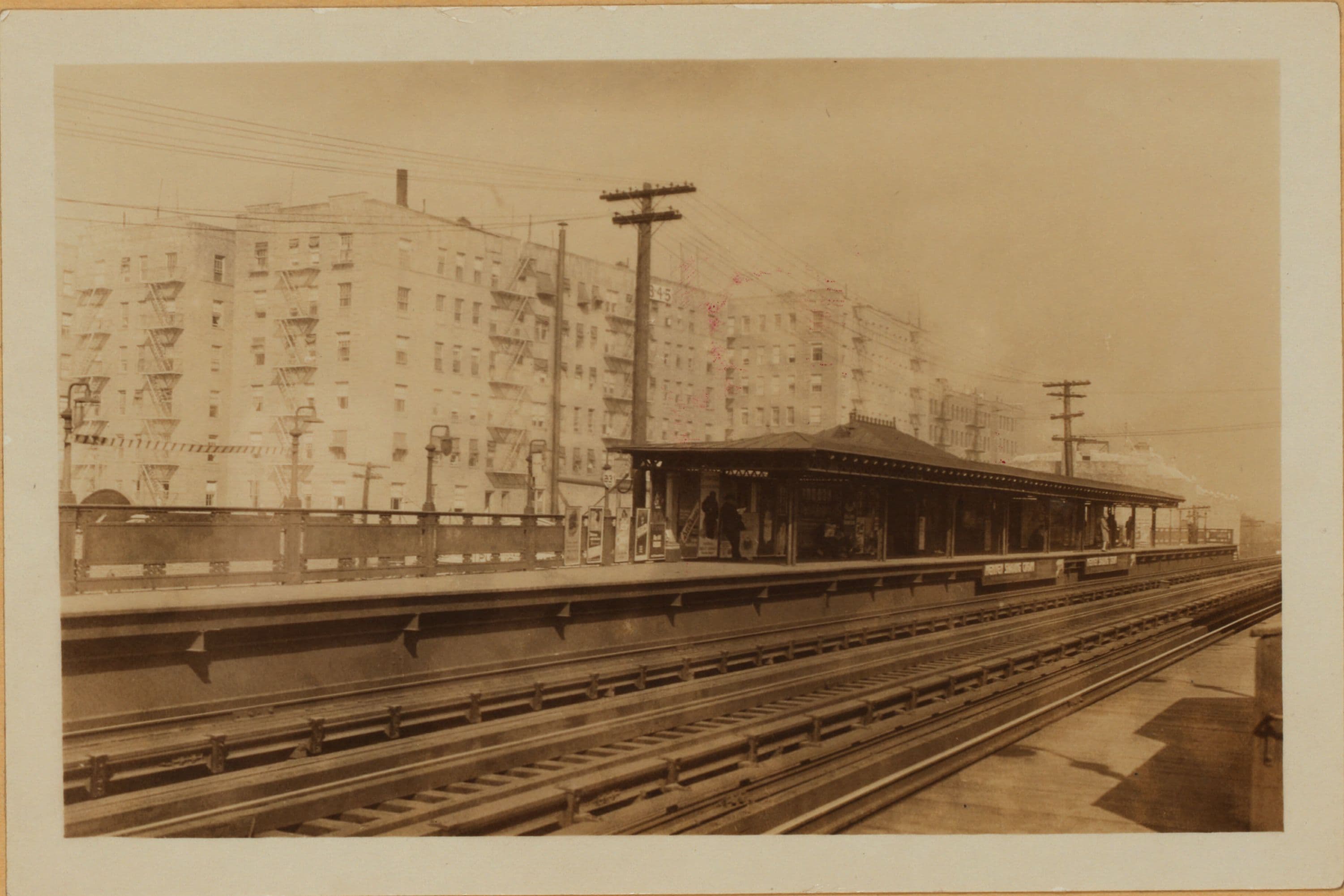 Bronx: Broadway - 231st Street (West)