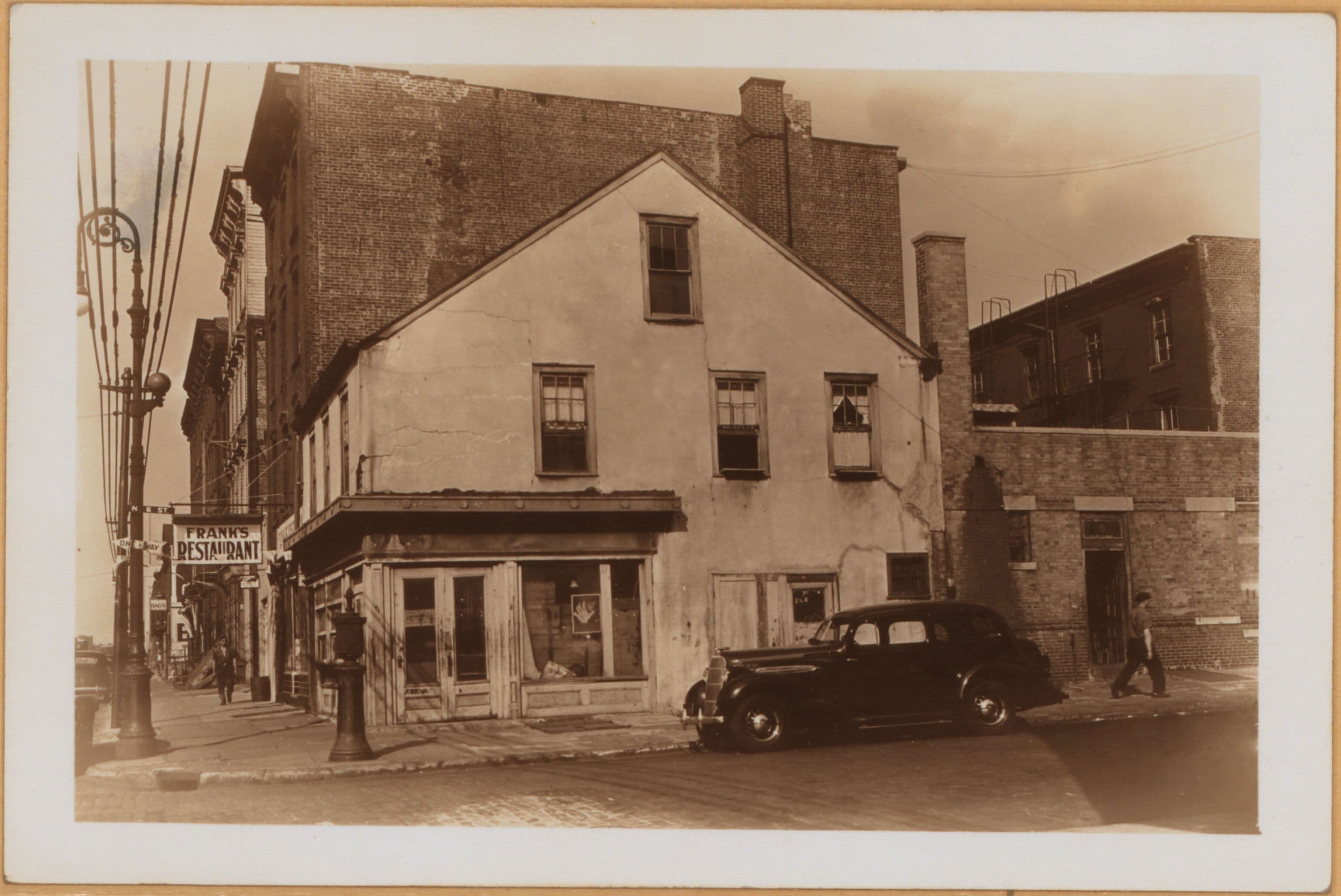 Brooklyn: Kent Avenue - 6th Street (North), 1936