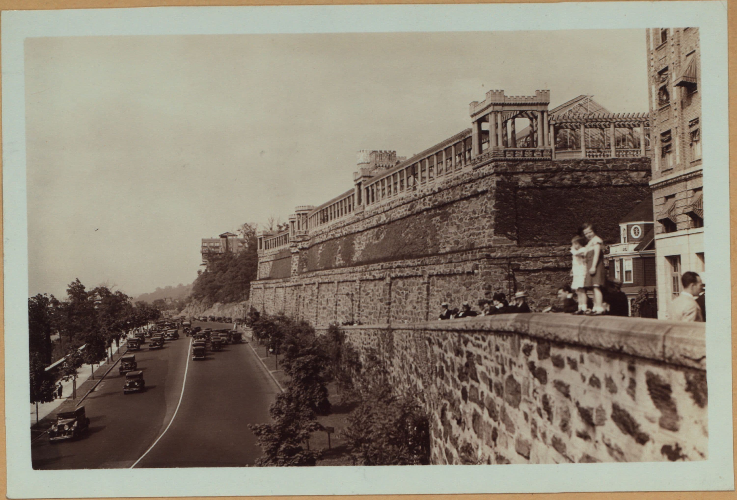 Manhattan: Riverside Drive - 181st Street (West)