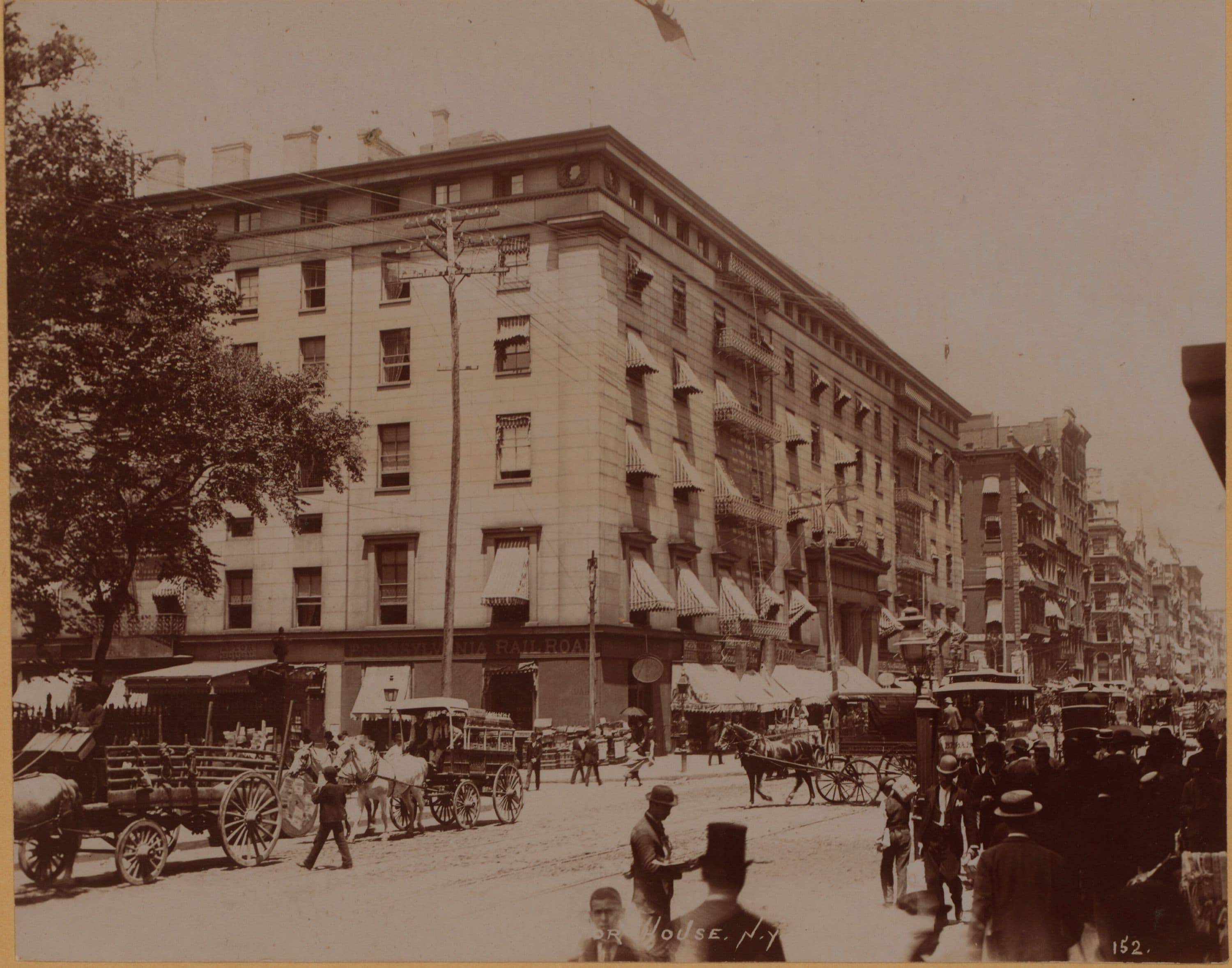 Manhattan: Broadway - Barclay Street