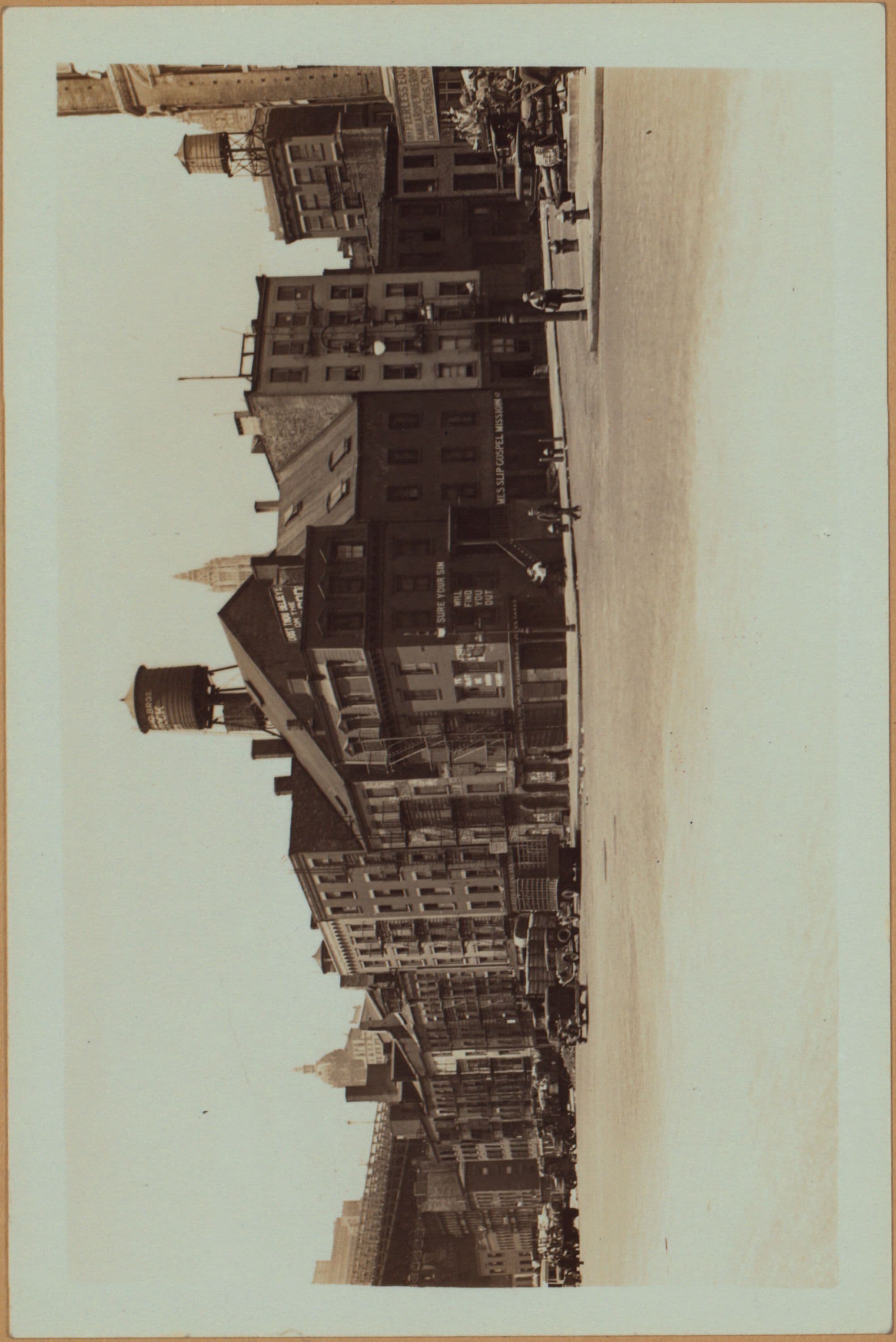 Manhattan: South Street - James Slip