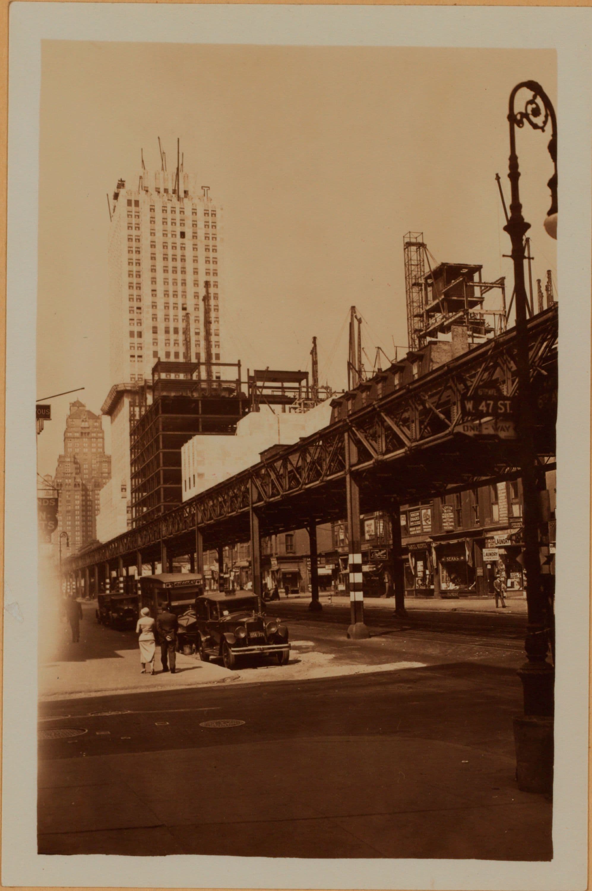 Manhattan: 6th Avenue - 47th Street