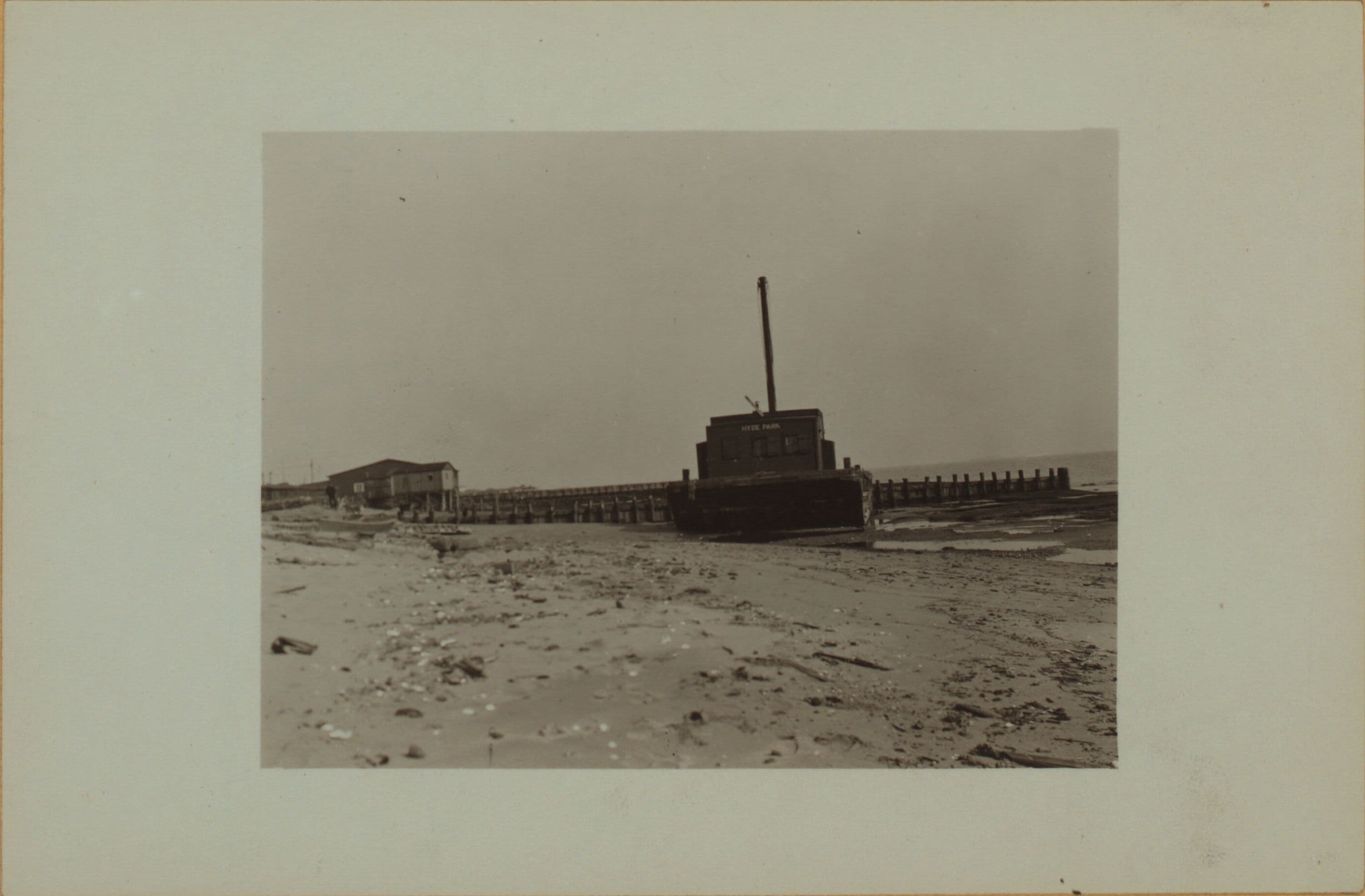 Staten Island - Oakwood Beach - [Beachcomber's team and shack.]