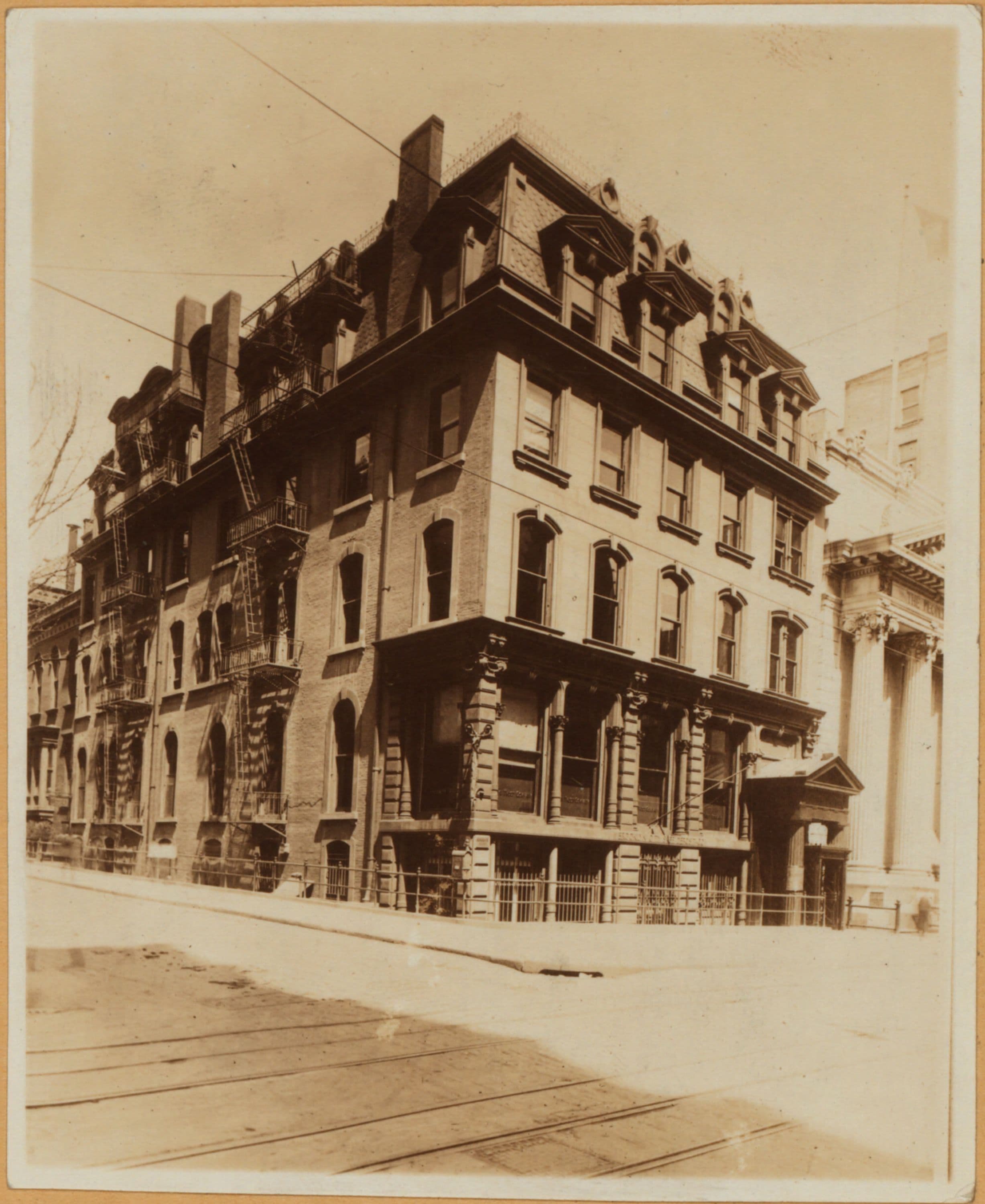 Brooklyn: Montague Street - Clinton Street