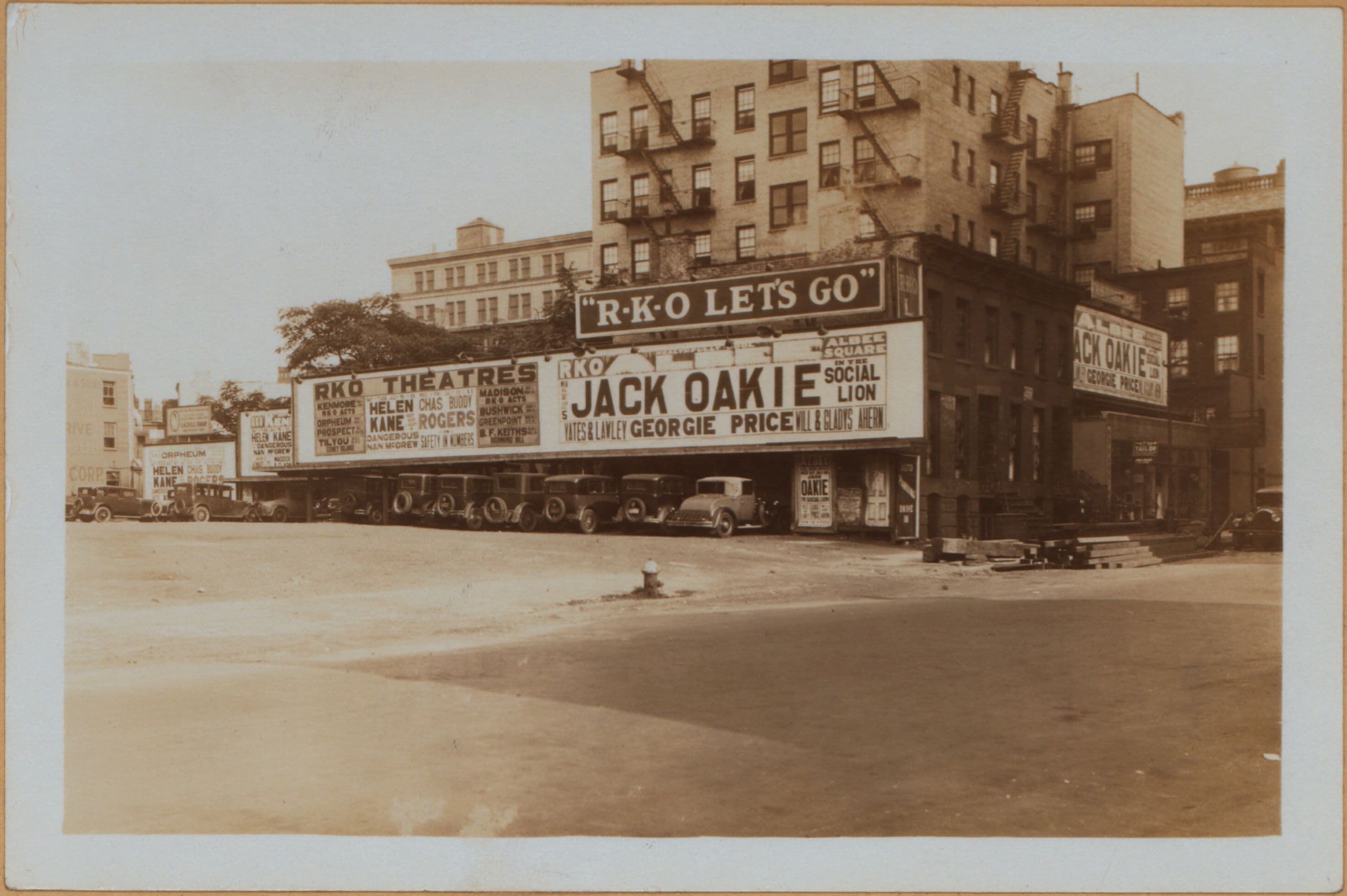 Brooklyn: Ashland Place - Fulton Street