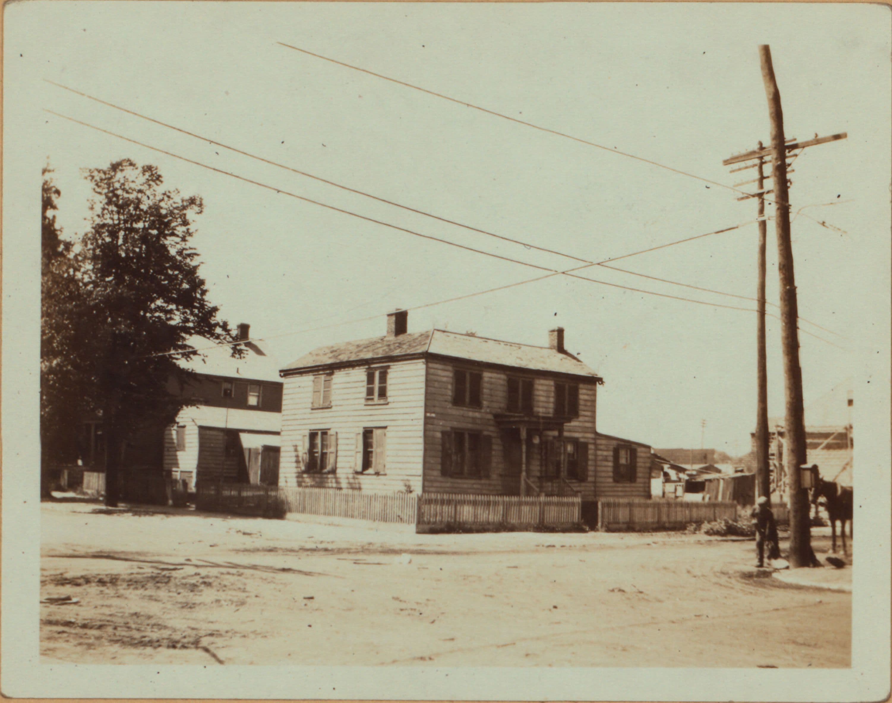 Queens: Farrington Street - 32nd Avenue
