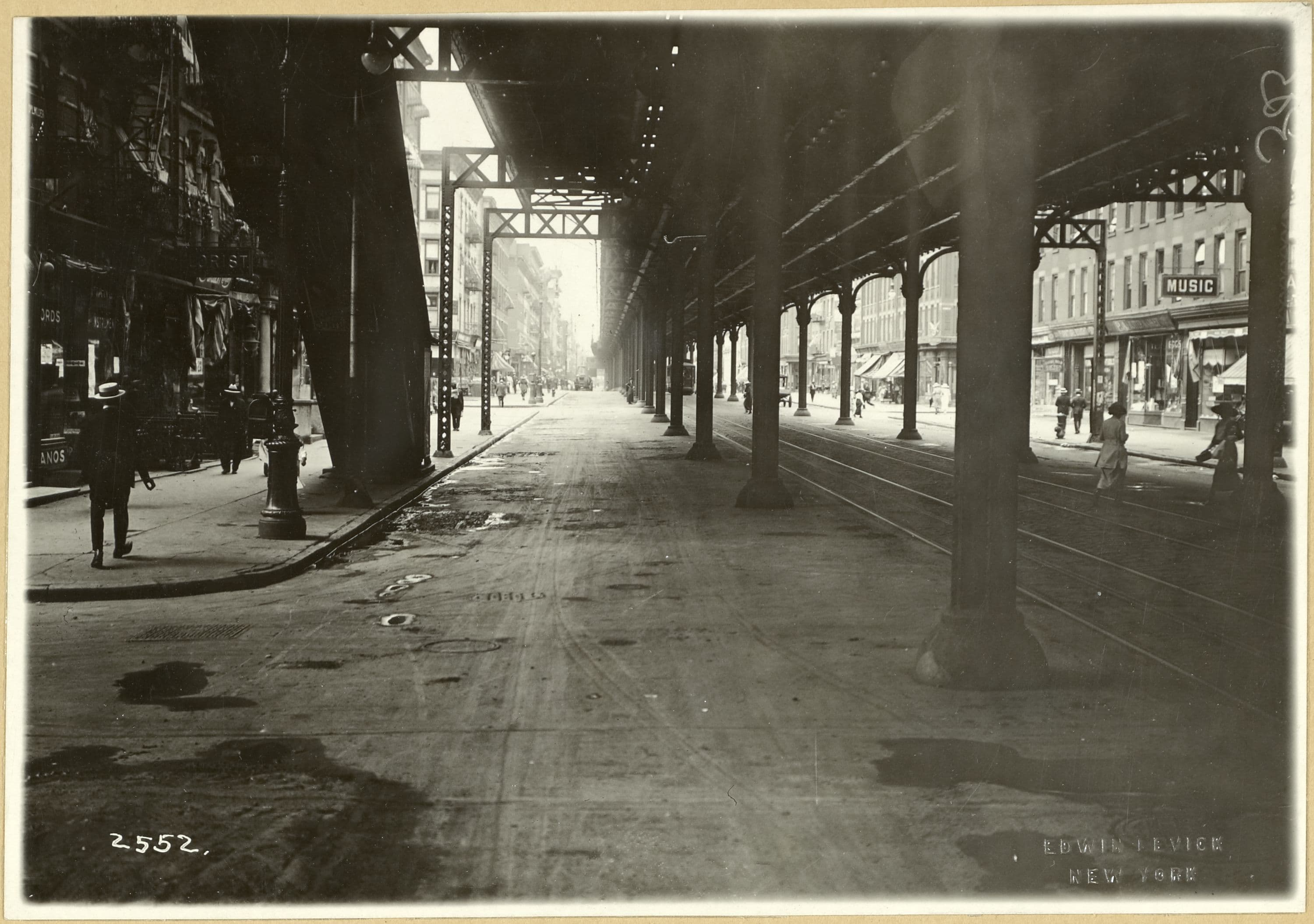 Manhattan: 8th Avenue - 129th Street, 1920