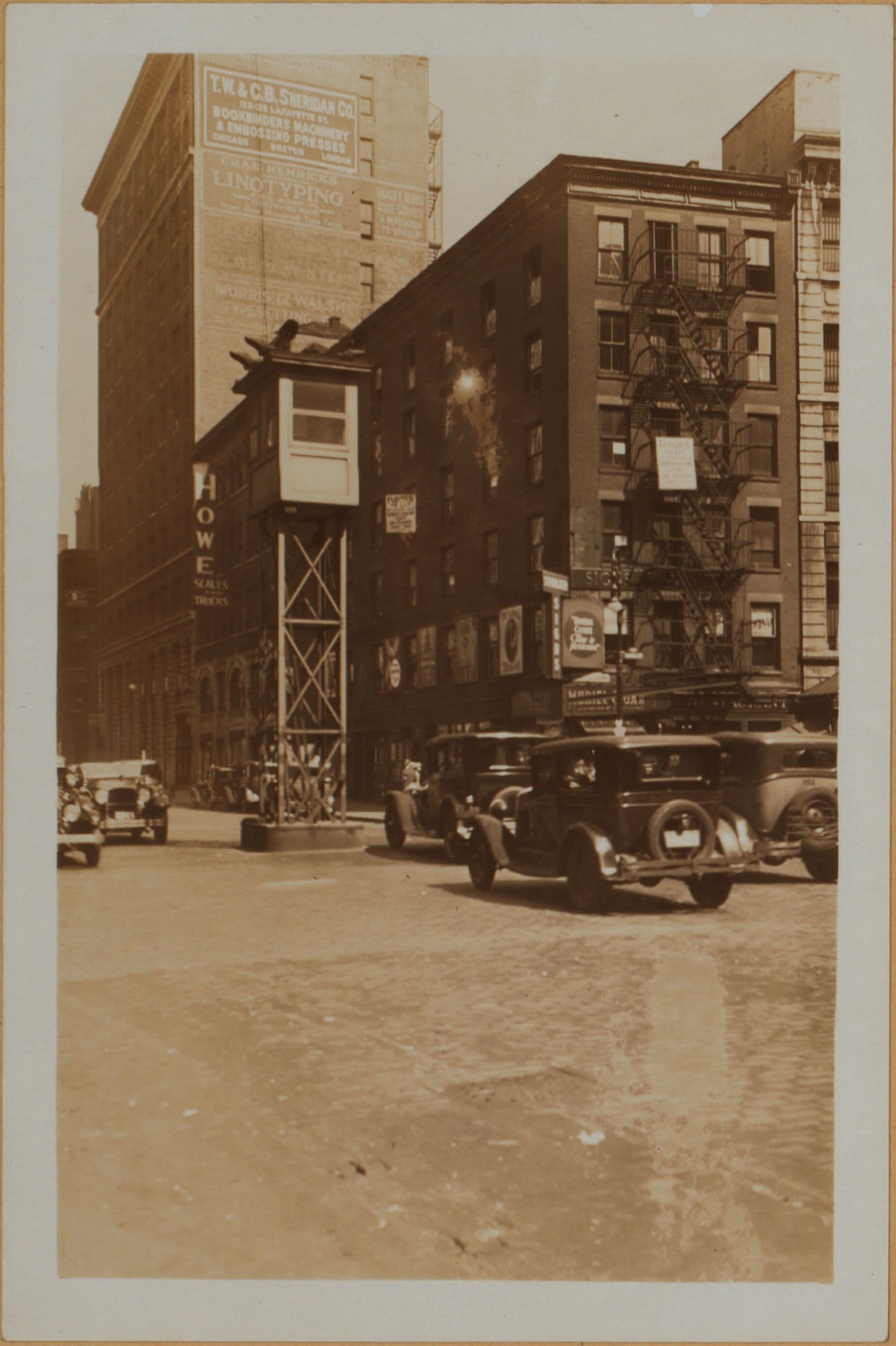 Manhattan: Lafayette Street - Canal Street
