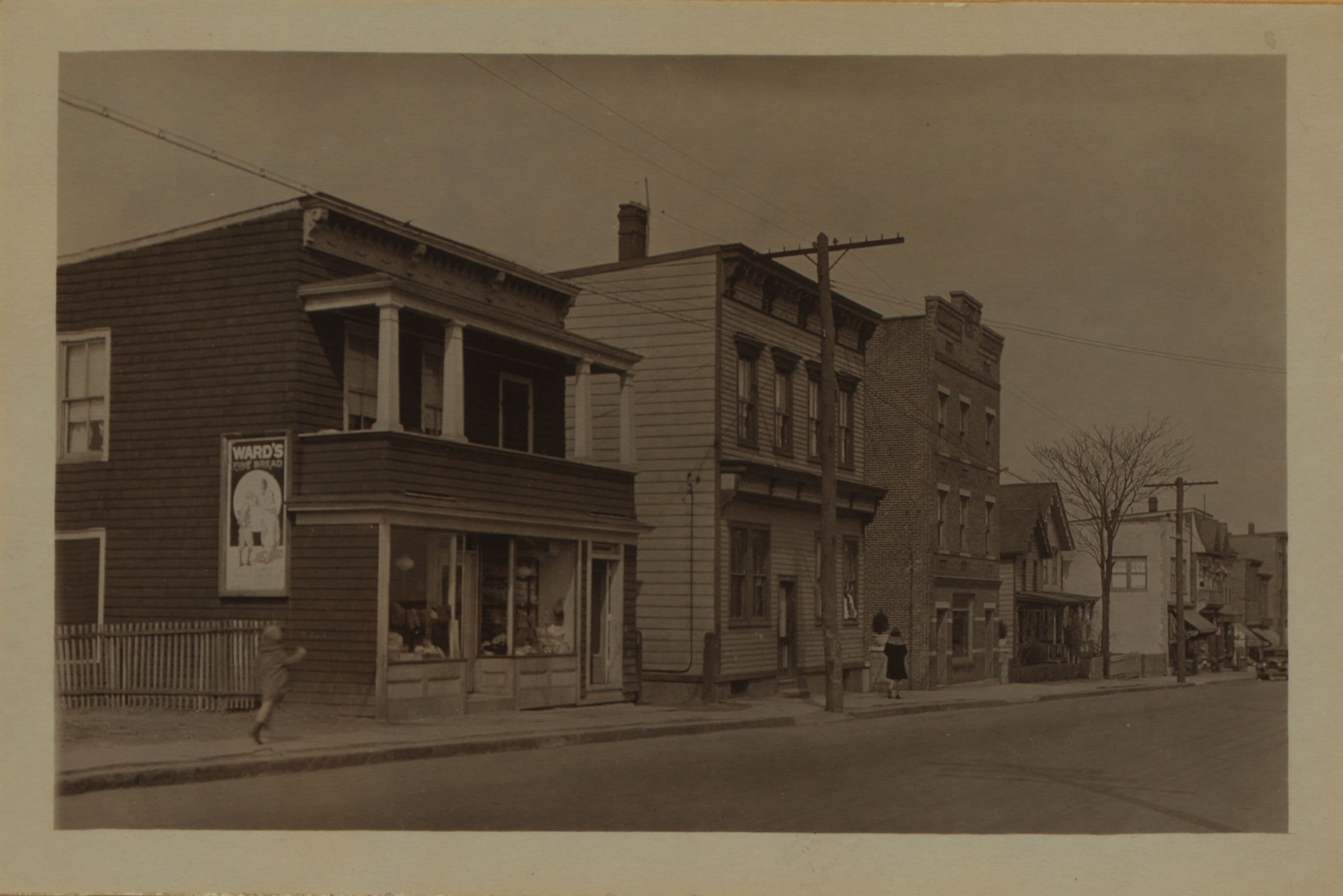 Richmond: Morningstar Road - Kalver Place