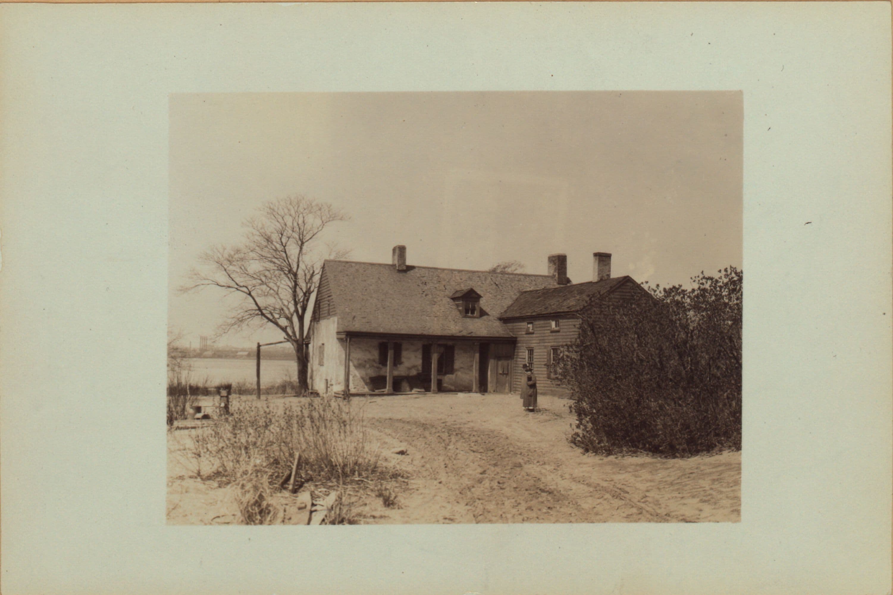 Richmond: Arthur Kill Road - Botany Place