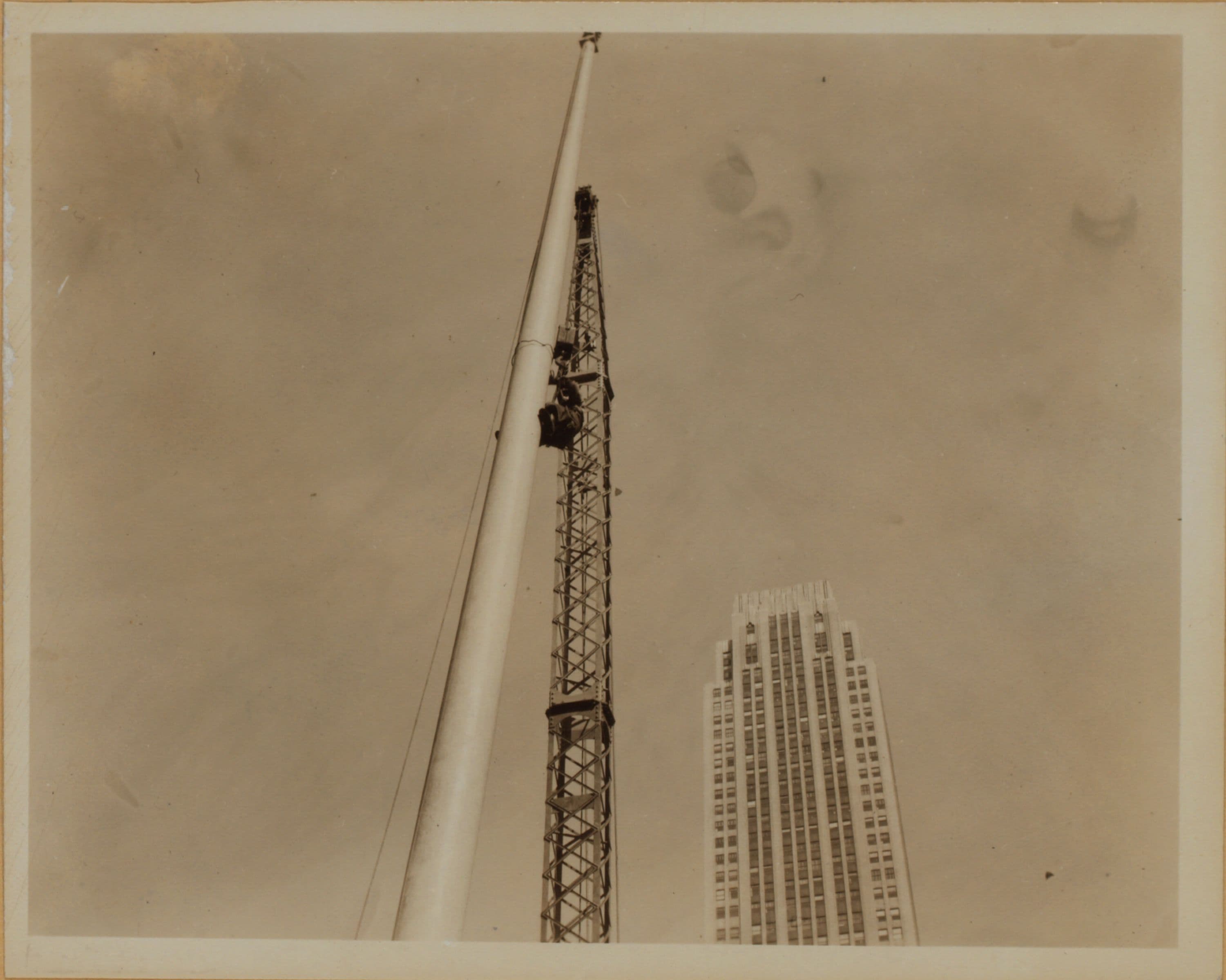 Manhattan: 5th Avenue - 40th Street, 1941
