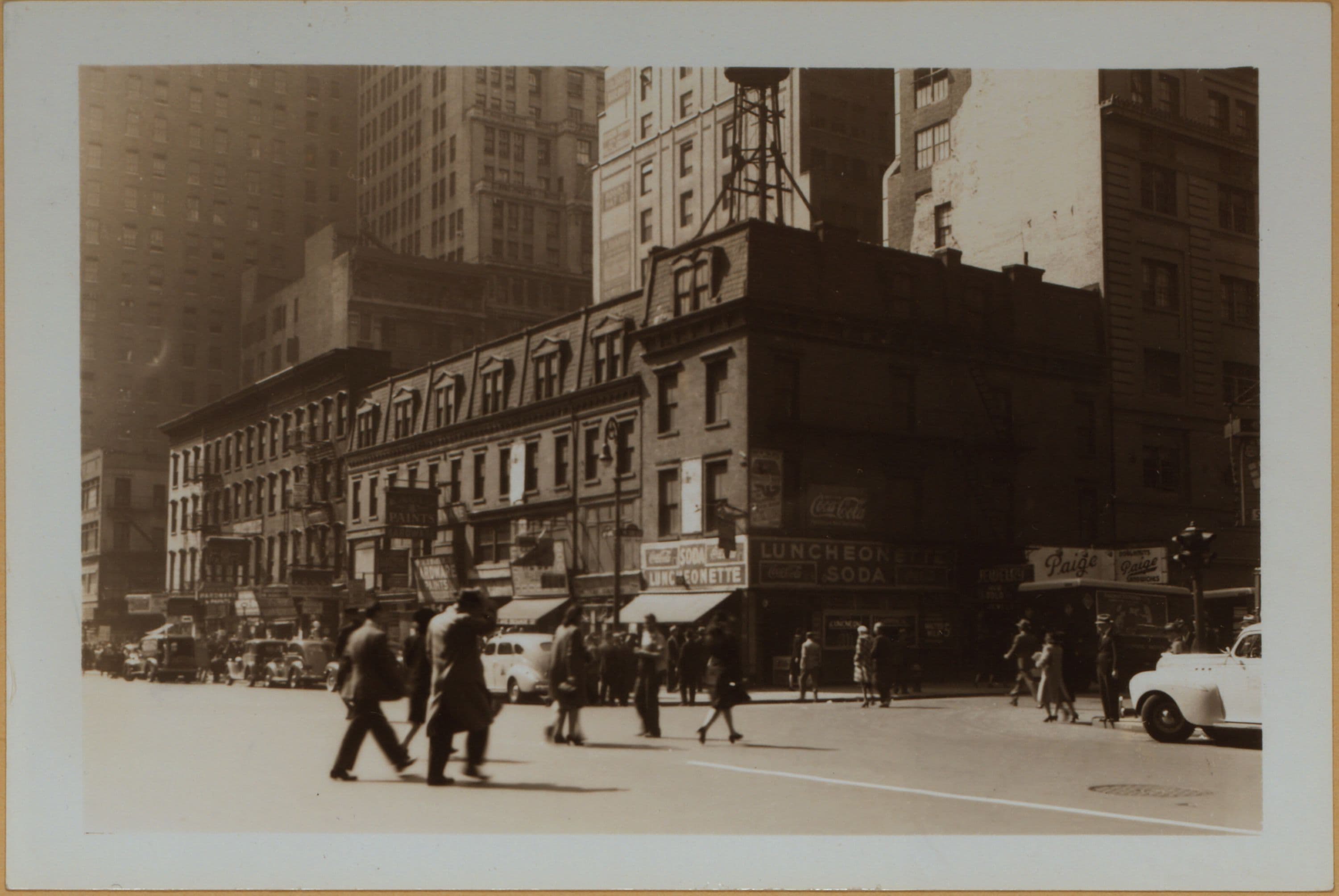 Manhattan: 6th Avenue - 38th Street