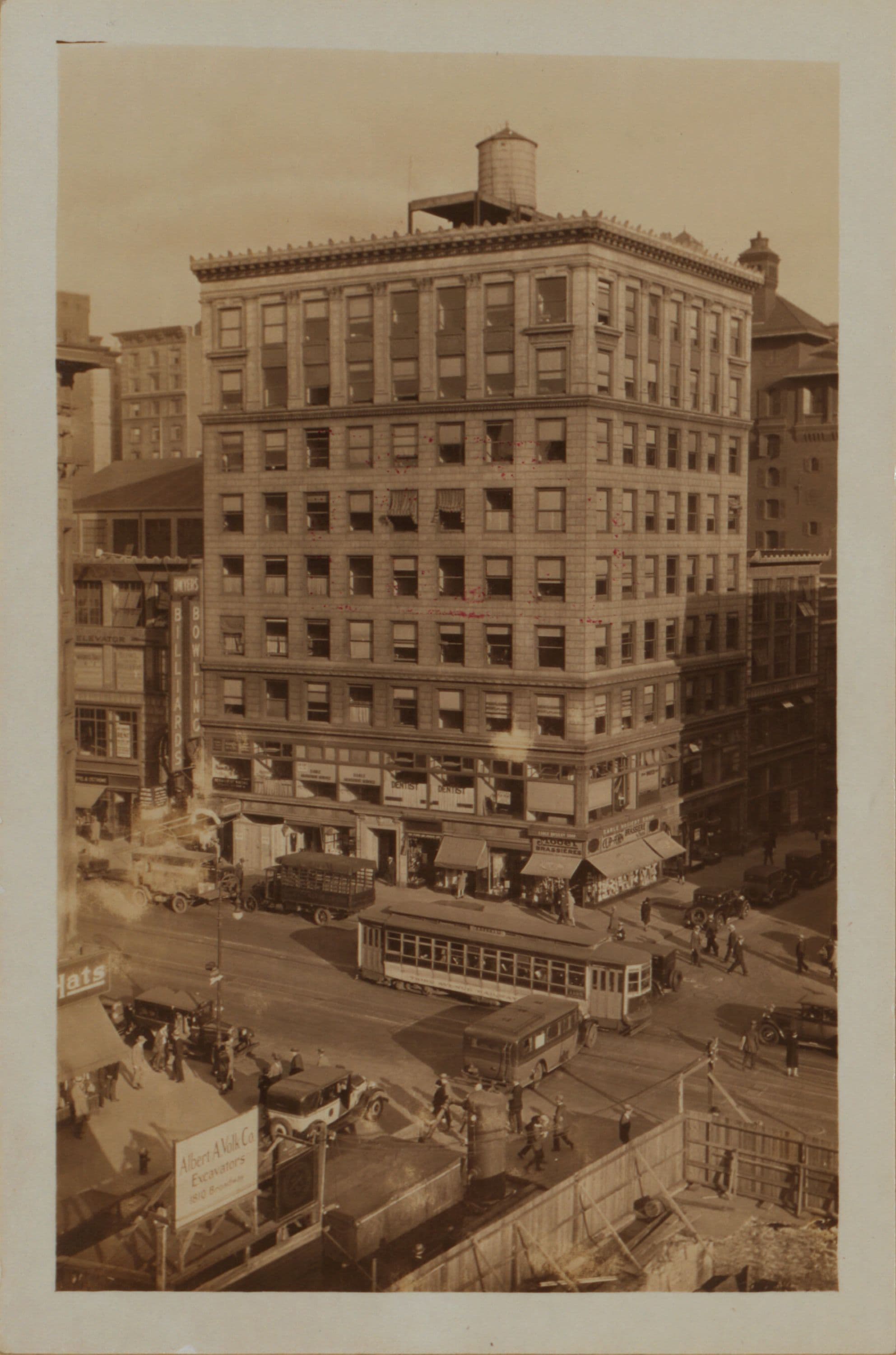 Manhattan: Broadway - 52nd Street