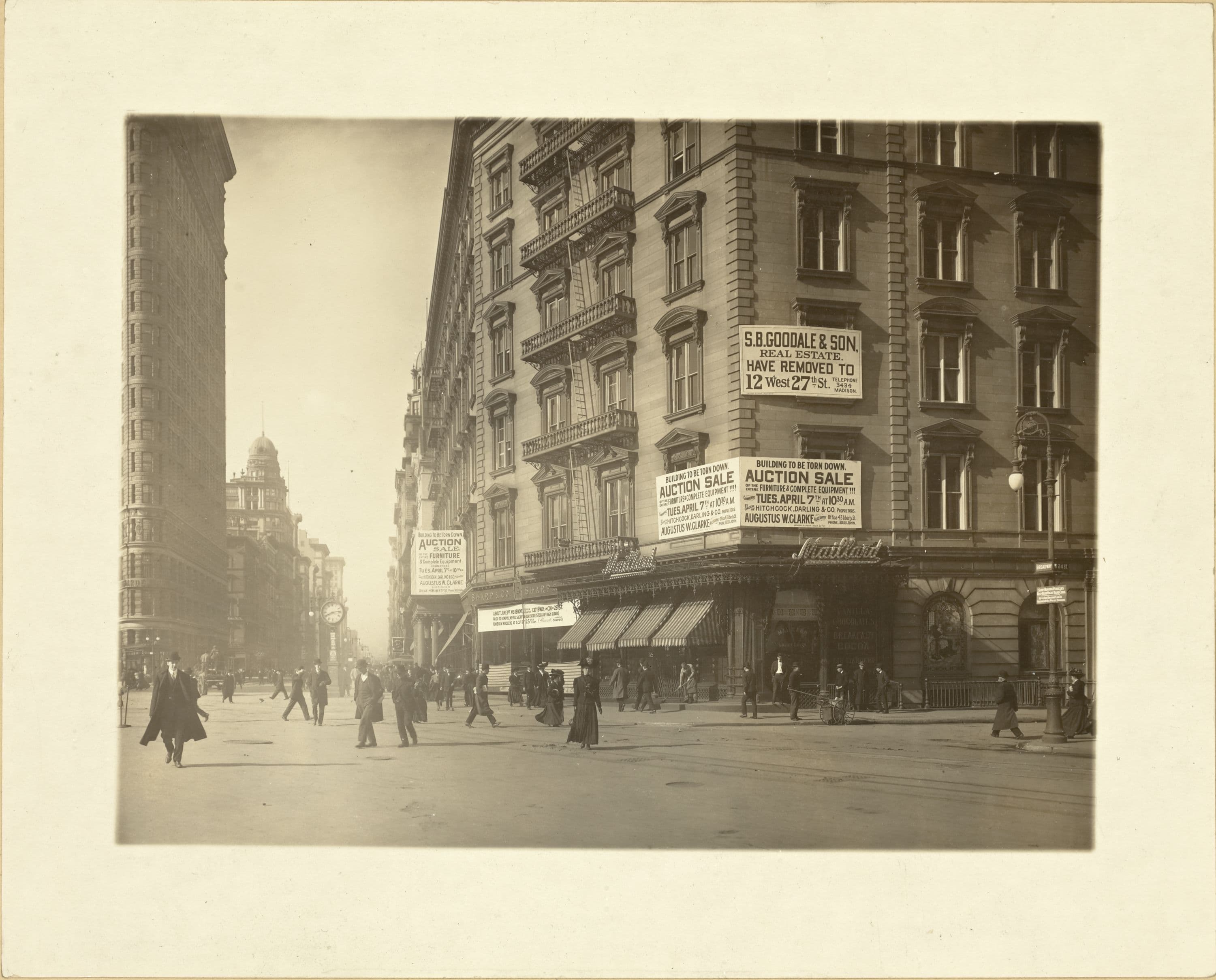 Manhattan: 5th Avenue - 24th Street