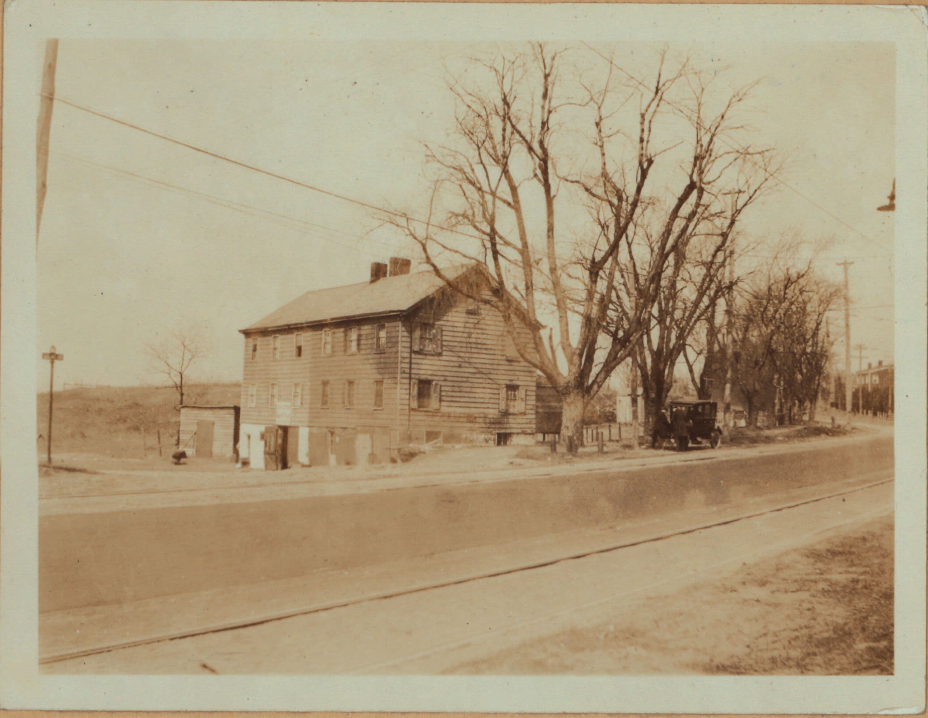 Queens: Queens Boulevard - Yellowstone Boulevard
