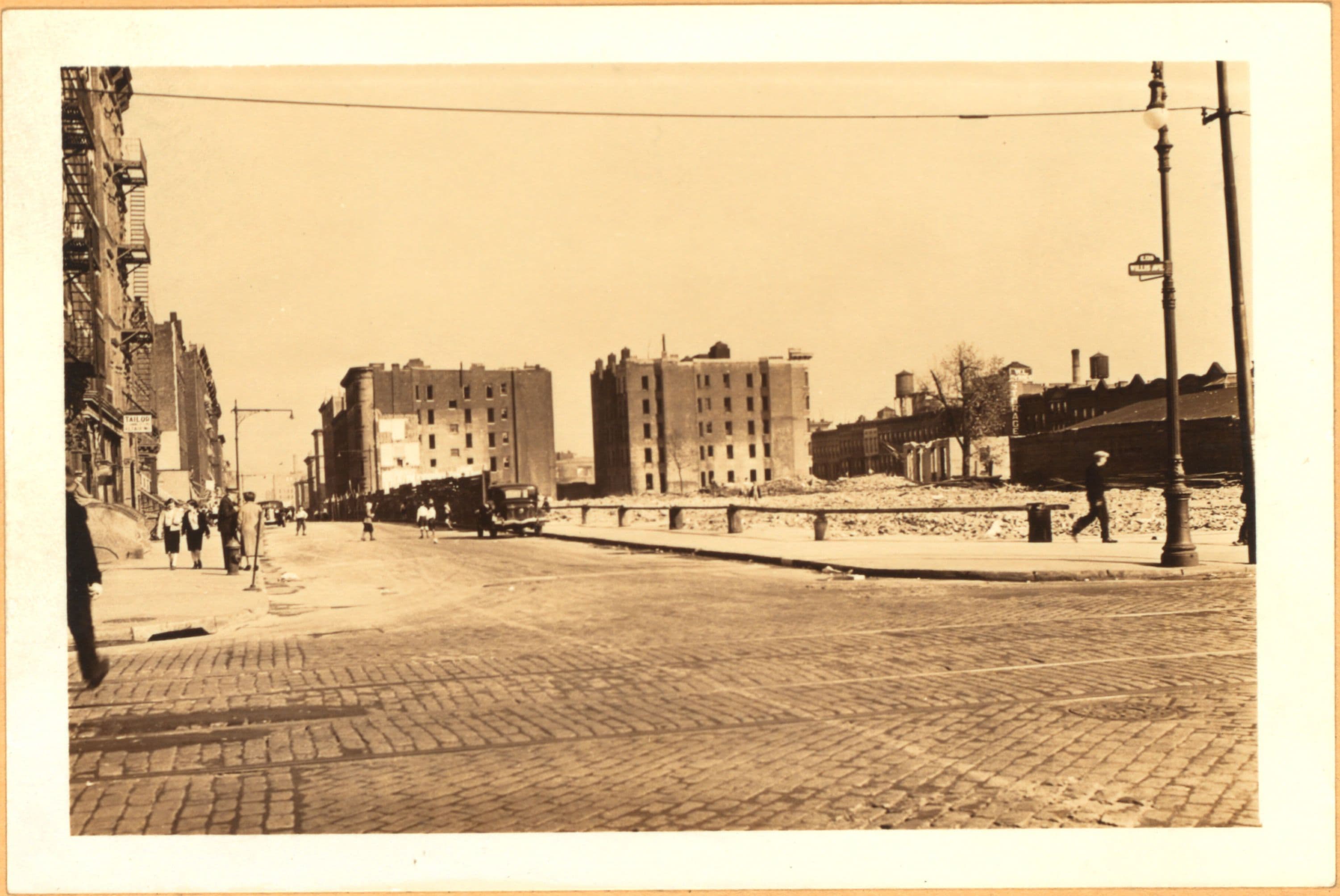 Bronx: 135th Street (East) - Alexander Avenue
