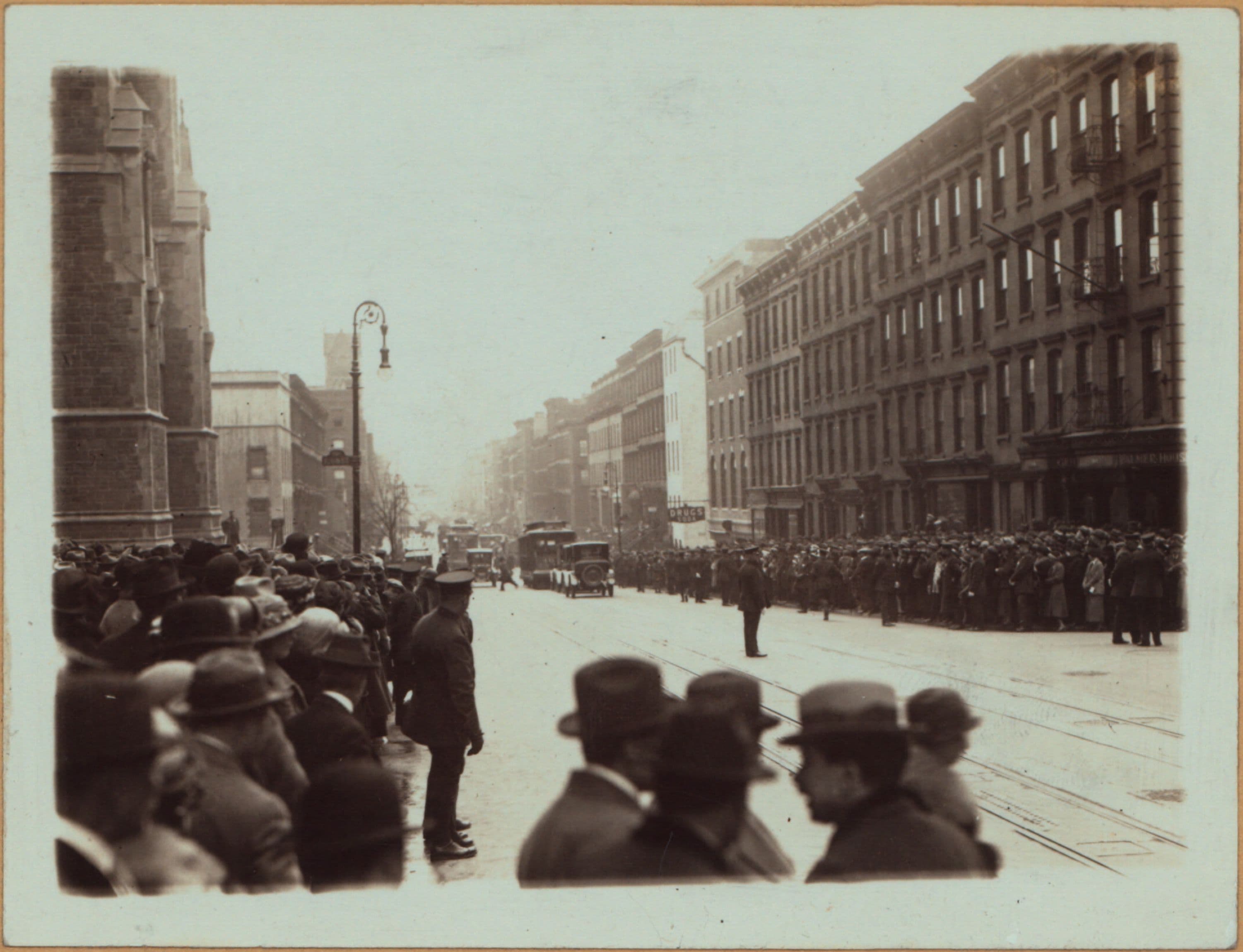 Manhattan: Lexington Avenue - 66th Street (East)