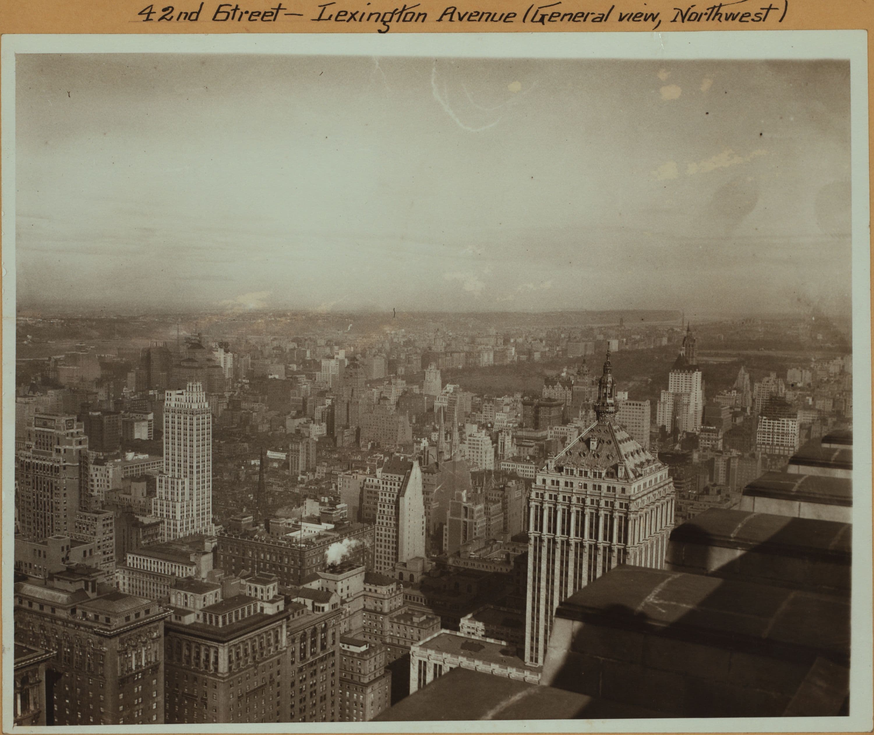 General view - [Manhattan - 42nd Street - Lexington Avenue (Northwest).]