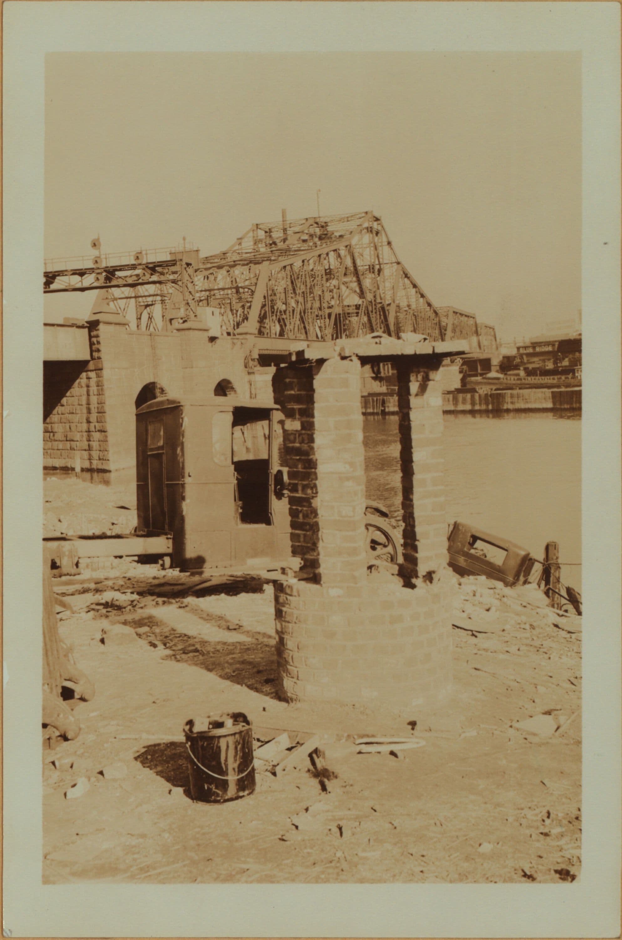 Bridges - Harlem River Bridges - Park Avenue Bridge - New York Central Railroad Bridge.