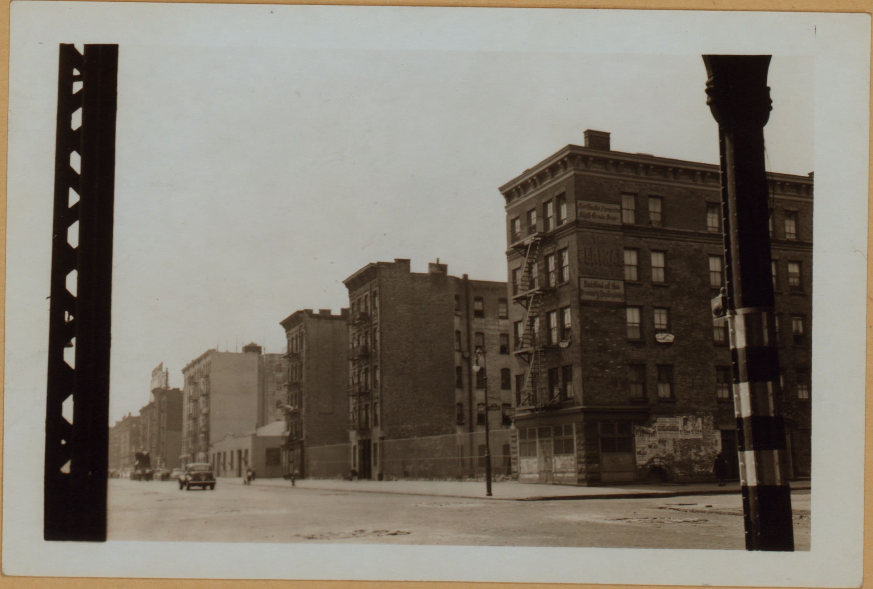 Manhattan: 2nd Avenue - 124th Street, 1941