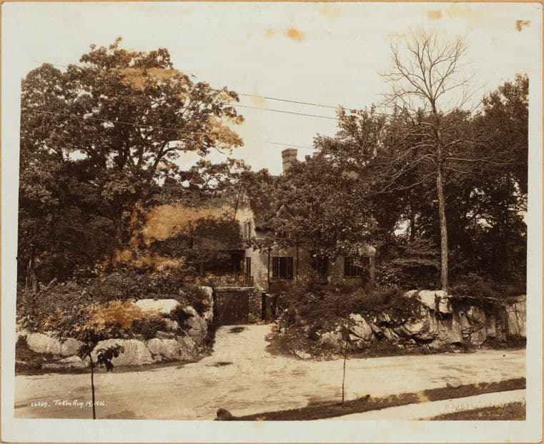 Bronx: Iselin Avenue - 250th Street (West)