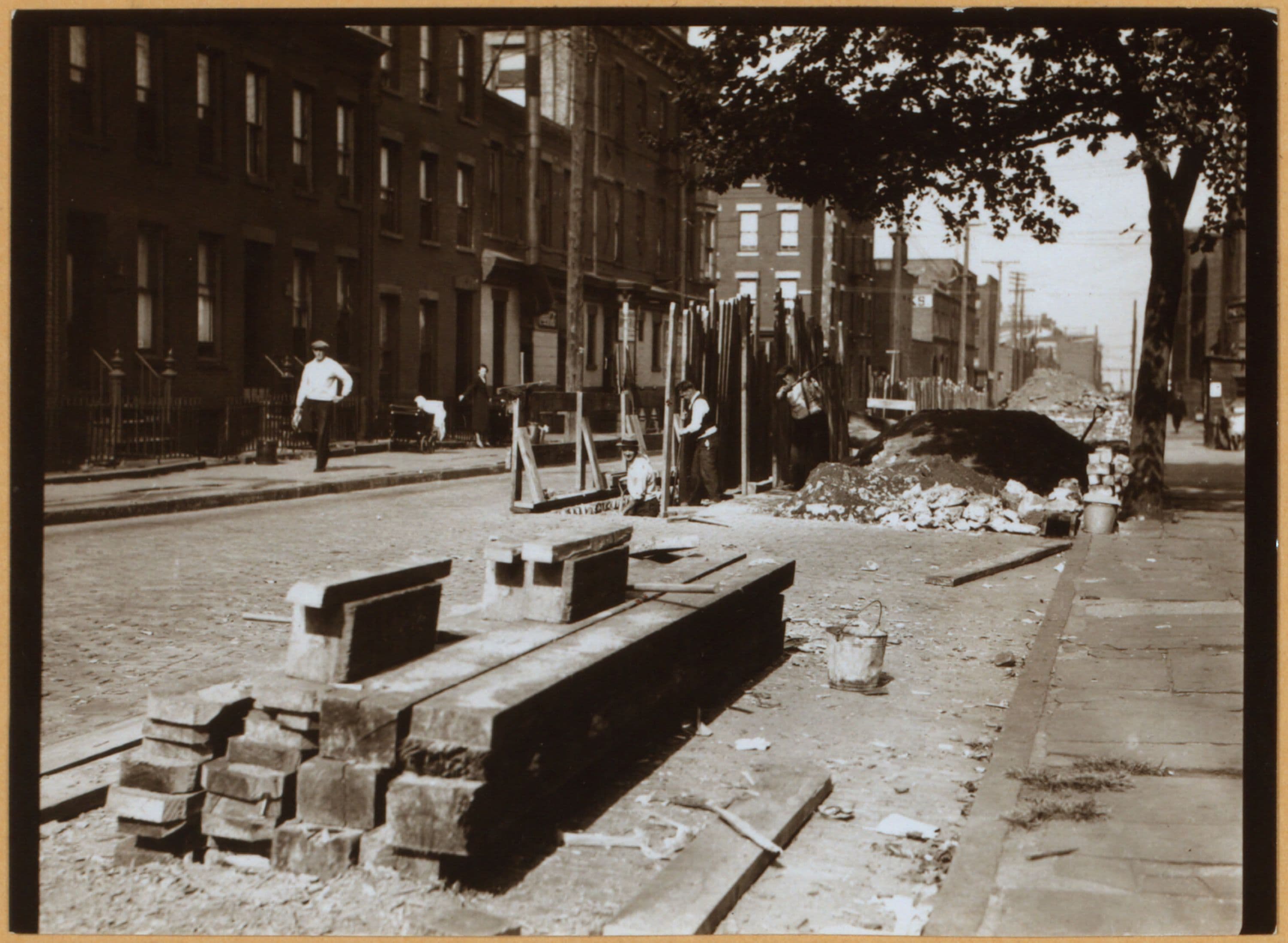 Brooklyn: Pioneer Street - Van Brunt Street