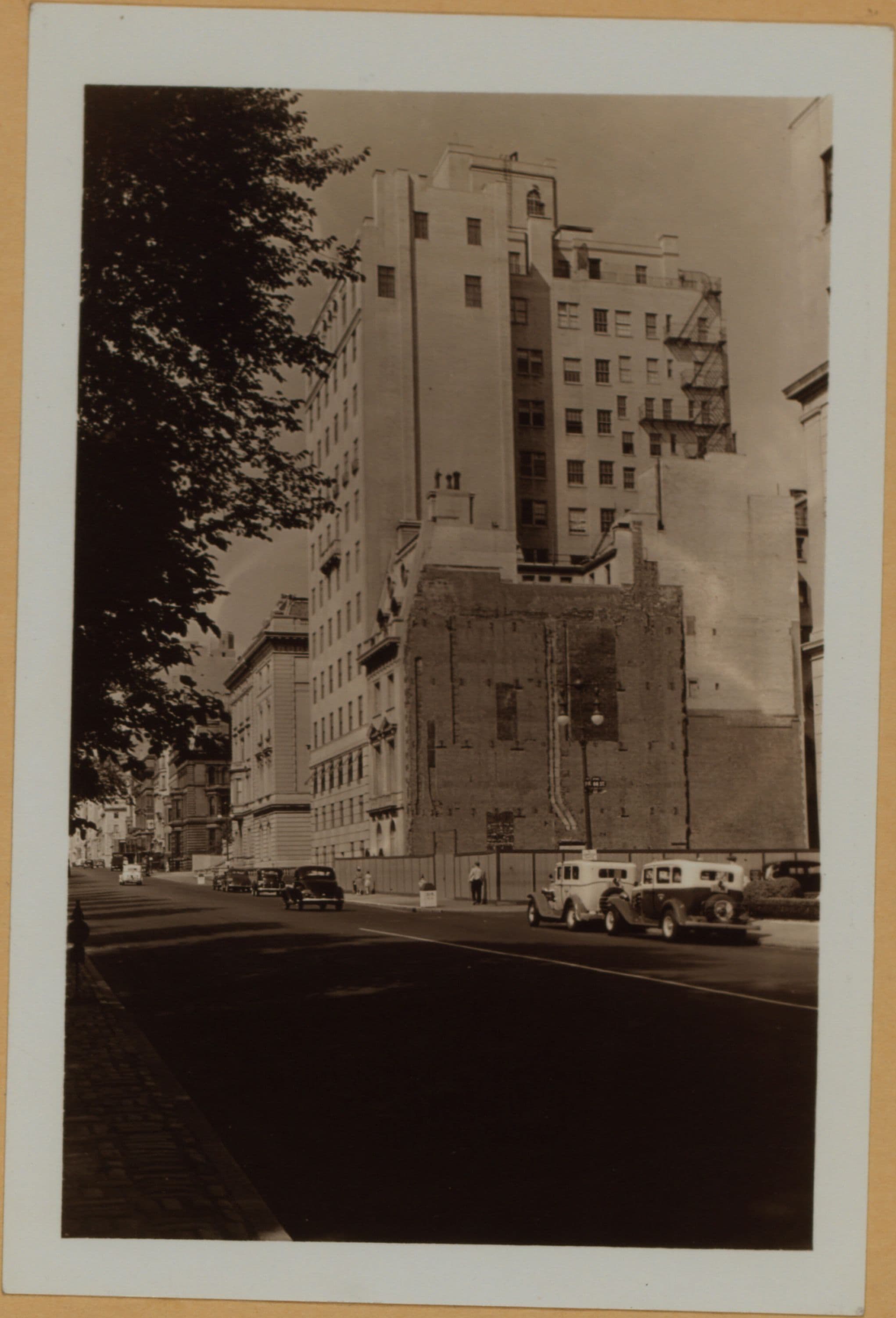 Manhattan: 5th Avenue - 66th Street