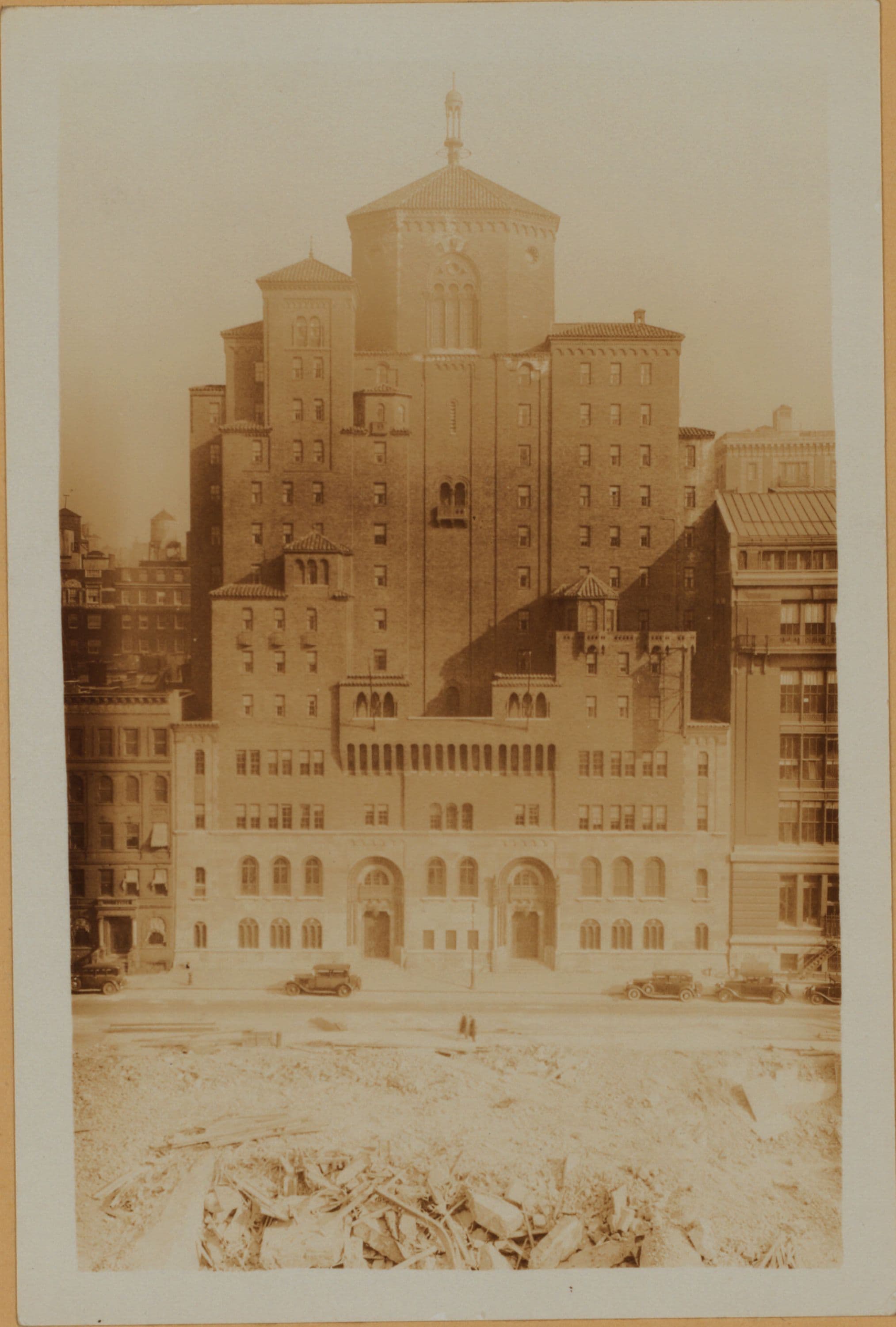 Manhattan: 63rd Street - Central Park West, 1927–1931