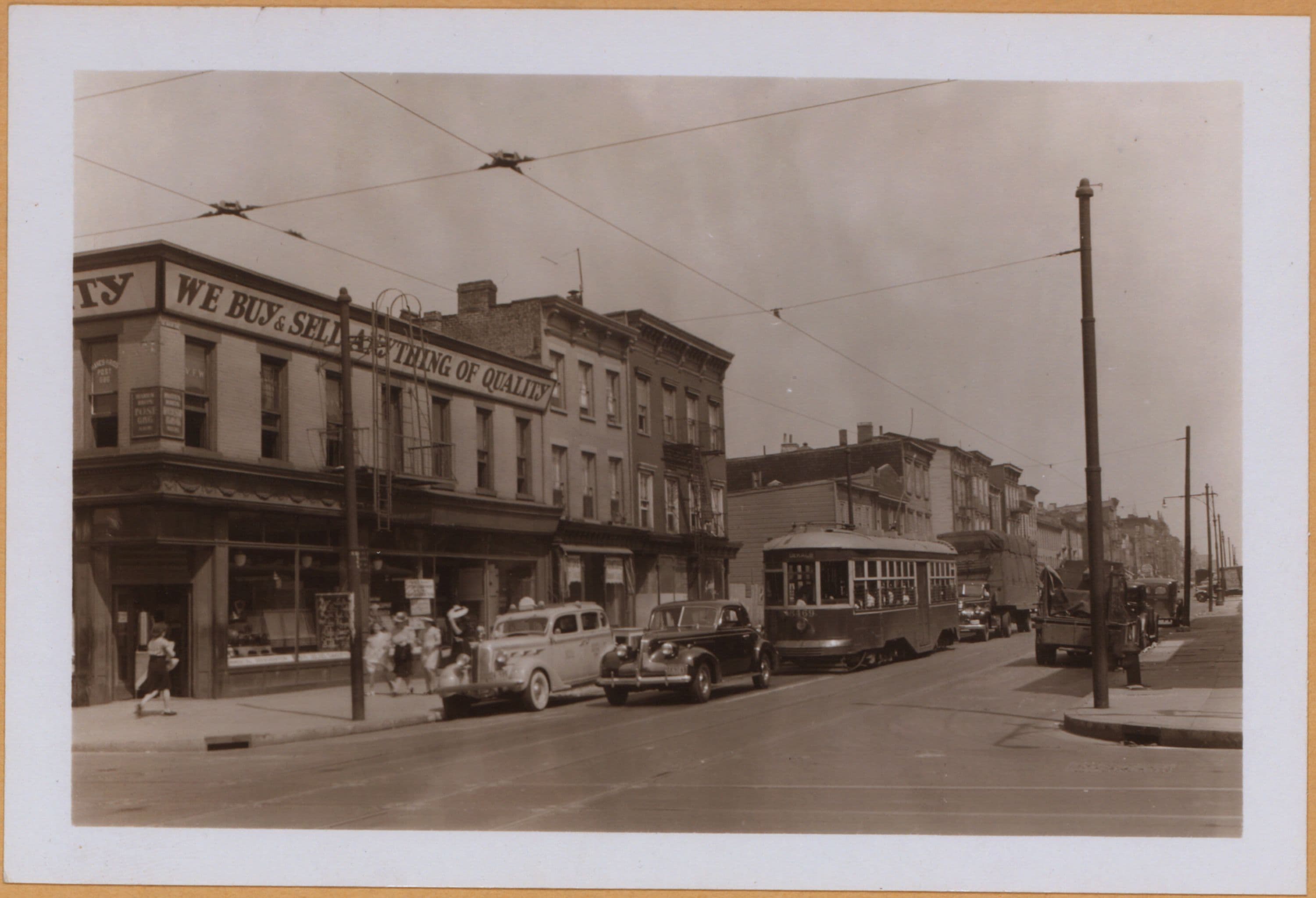 Brooklyn: Dekalb Avenue - Nostrand Avenue