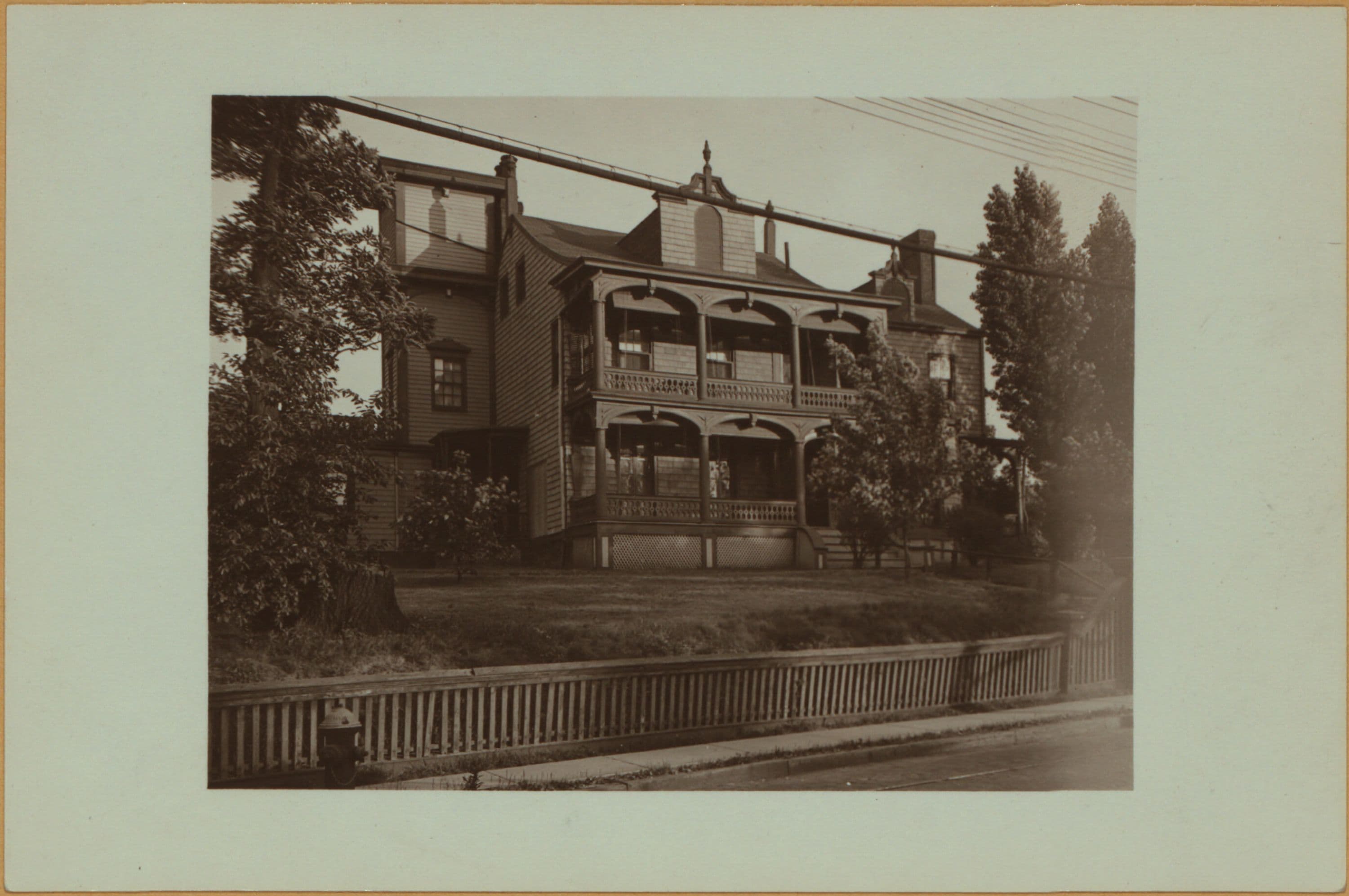 Richmond: Richmond Terrace - Taylor Street