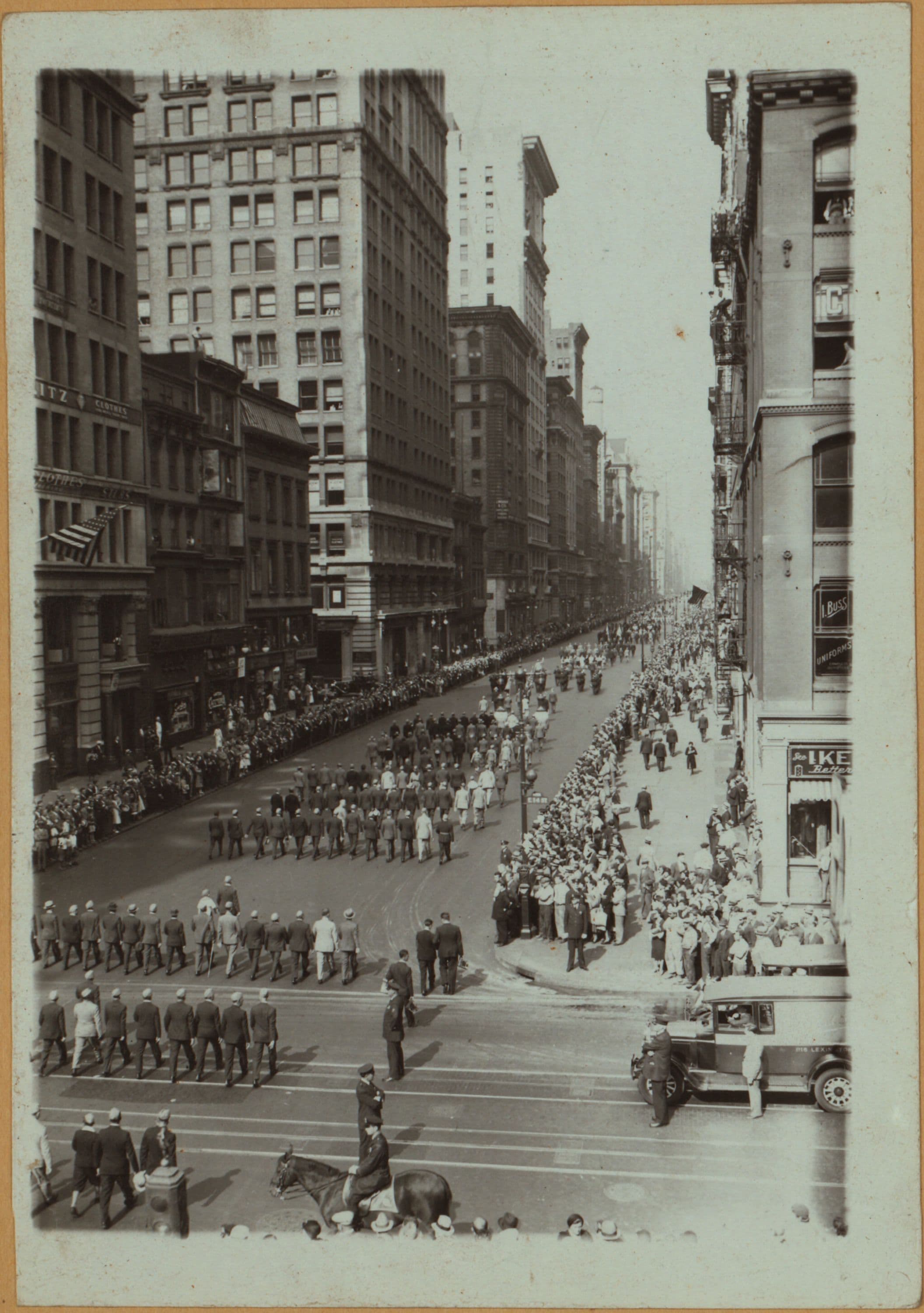 Celebrations - Parades - Municipal Events - American Legion Parade., 1930