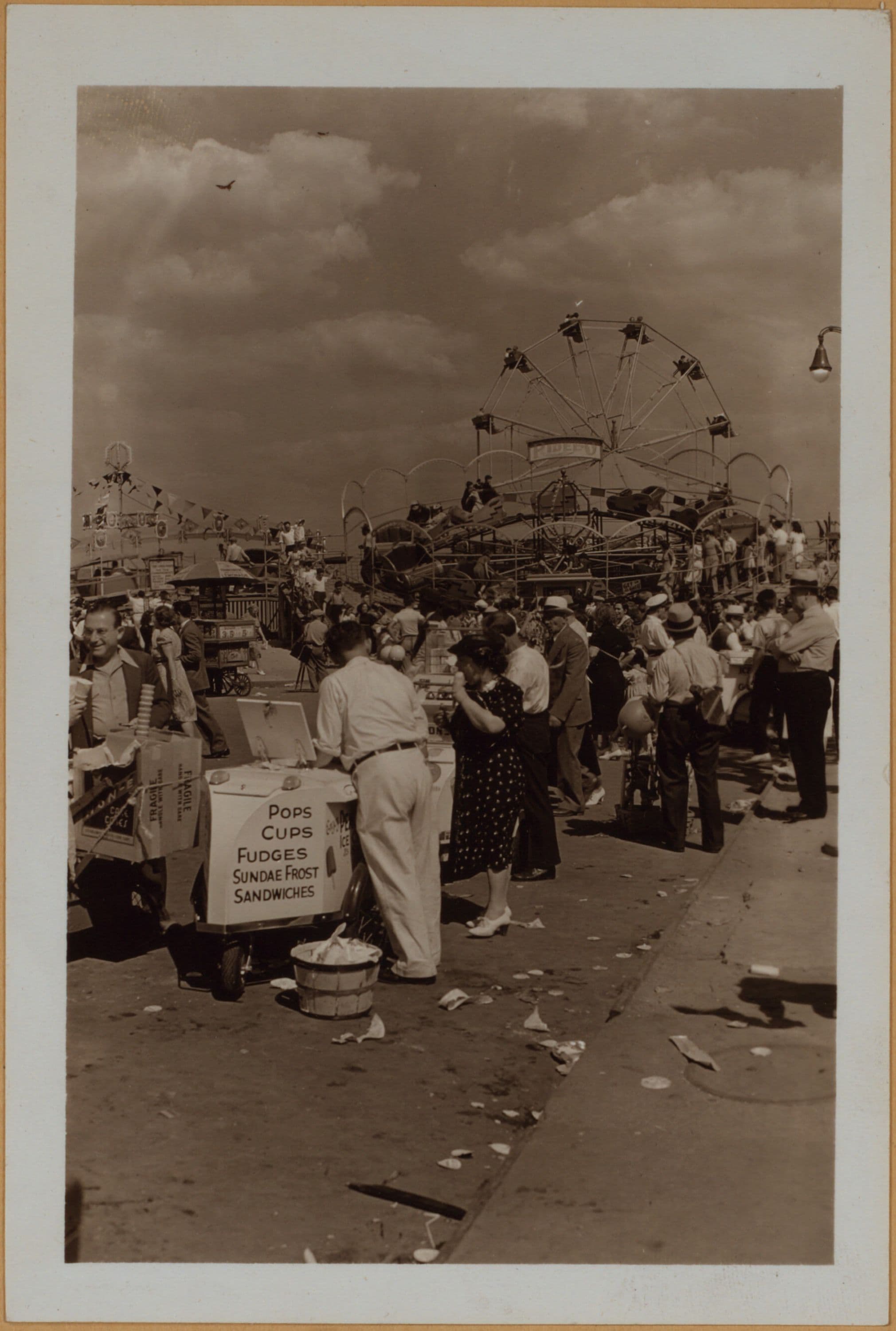 Manhattan: 114th Street (East) - East River Drive