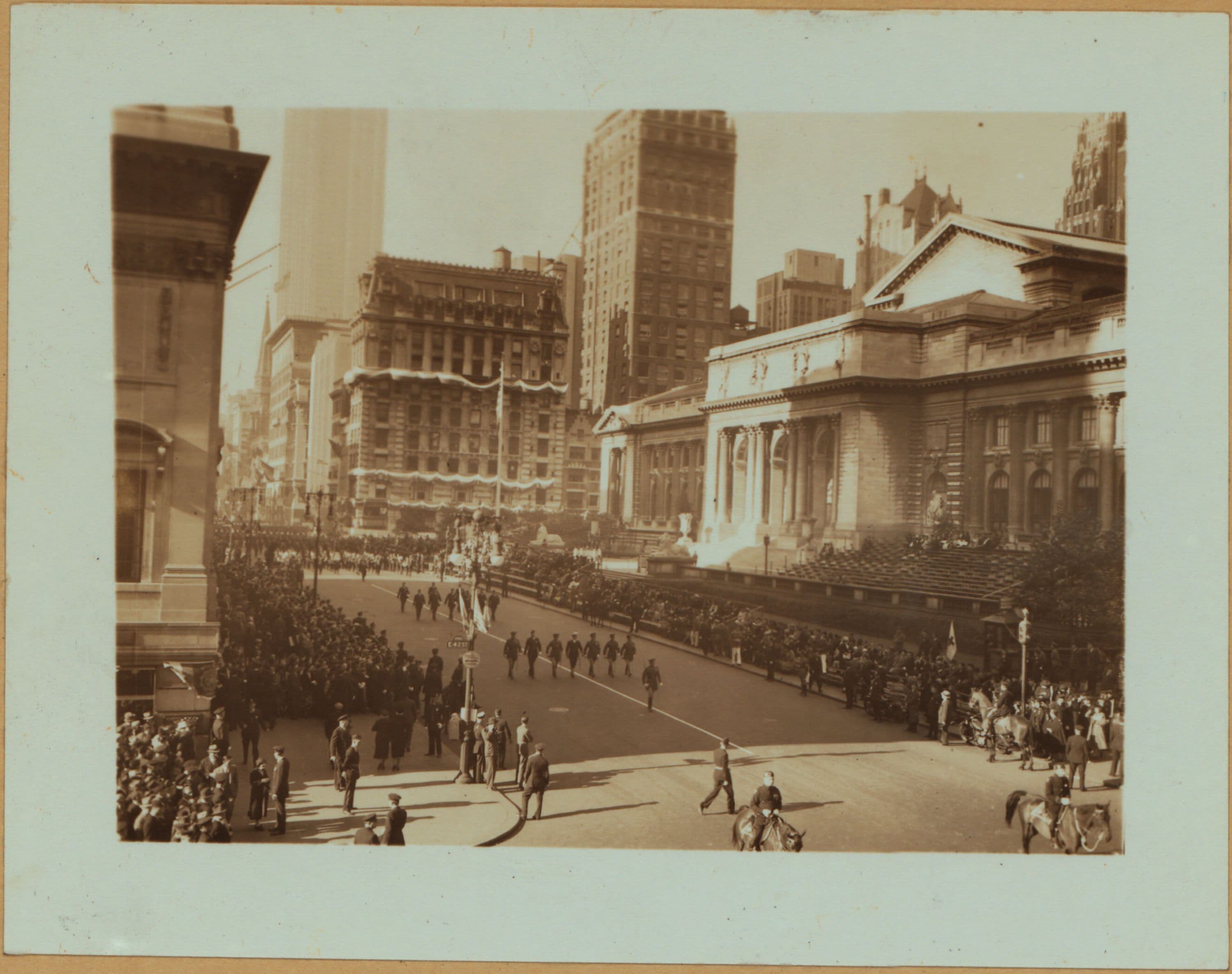 Celebrations - Parades - Municipal Events - American Legion Parade.