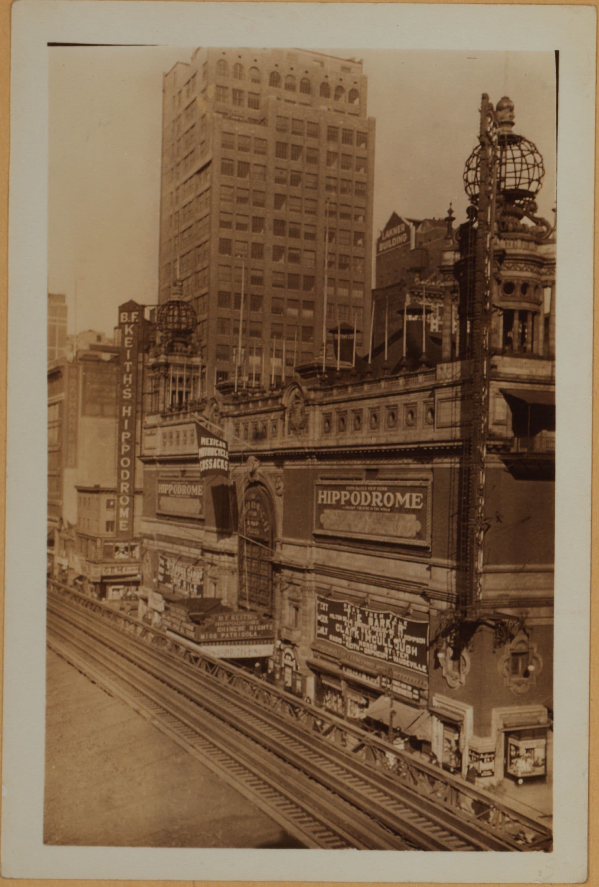 Manhattan: 6th Avenue - 43rd Street (West)
