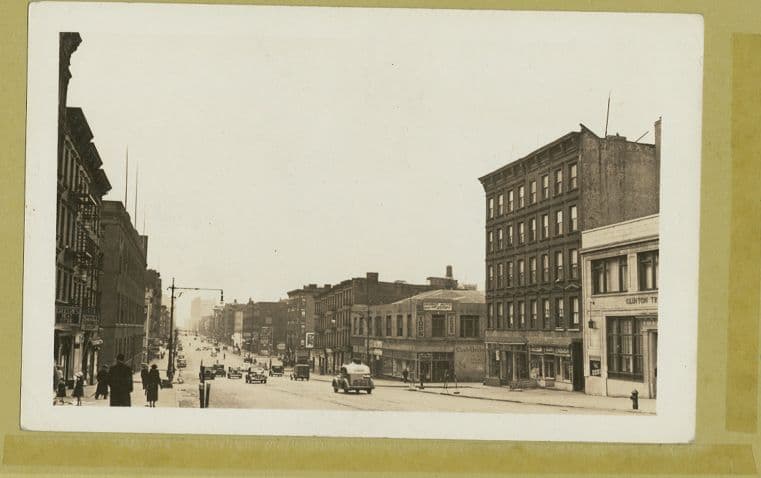 Tenth Avenue - 57th Street looking south
