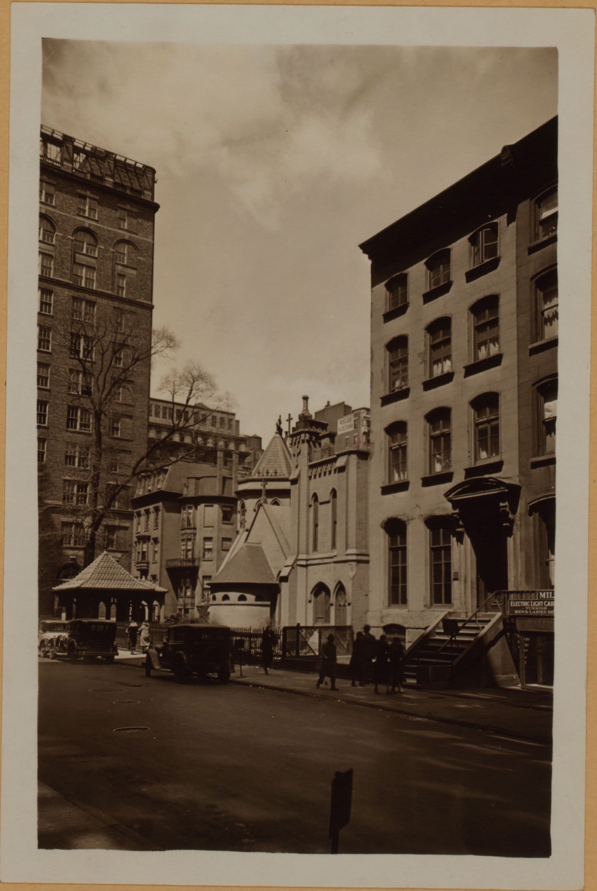 Manhattan: 29th Street (East) - 5th Avenue