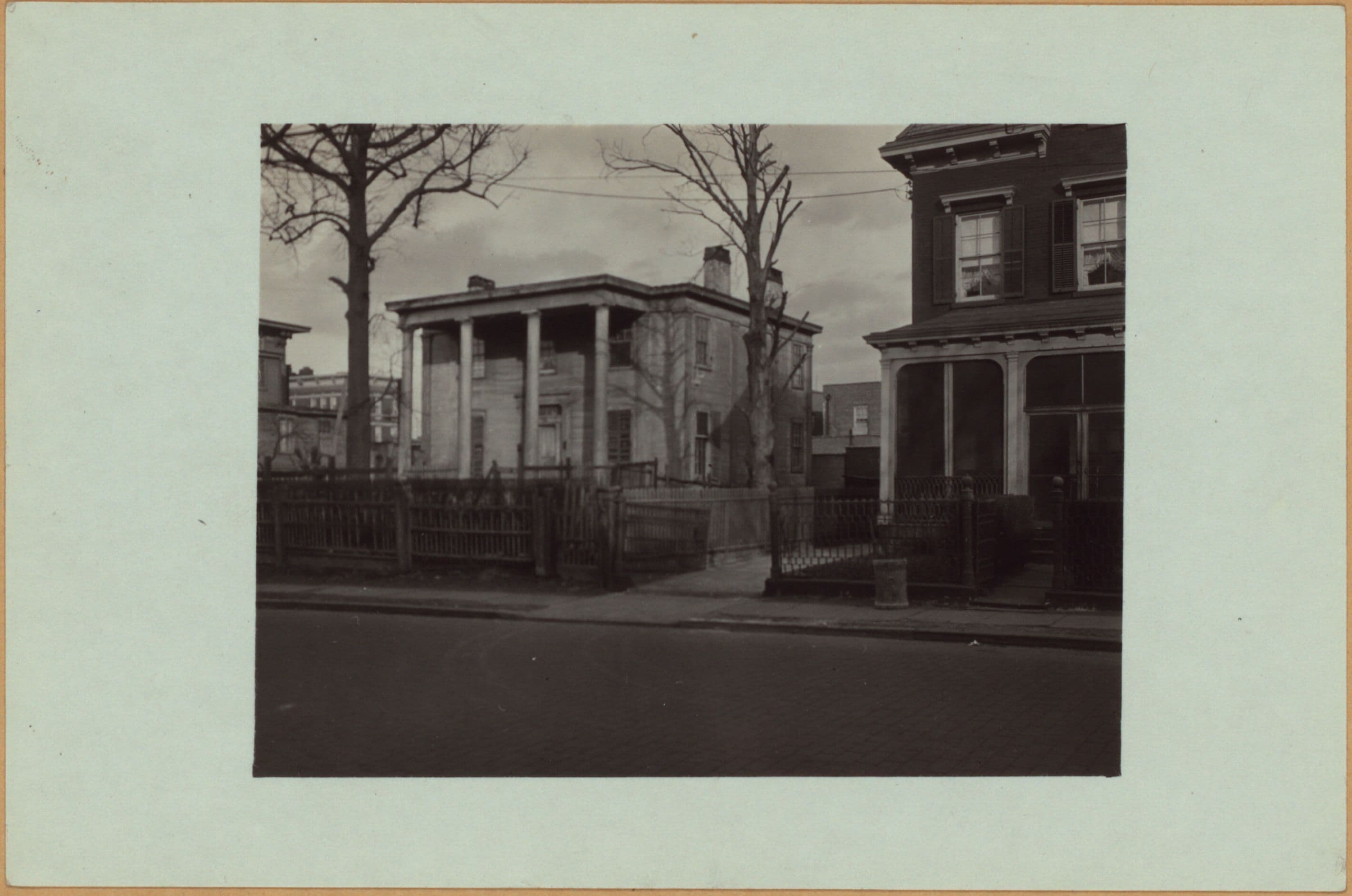 Queens: 14th Street - 26th Avenue