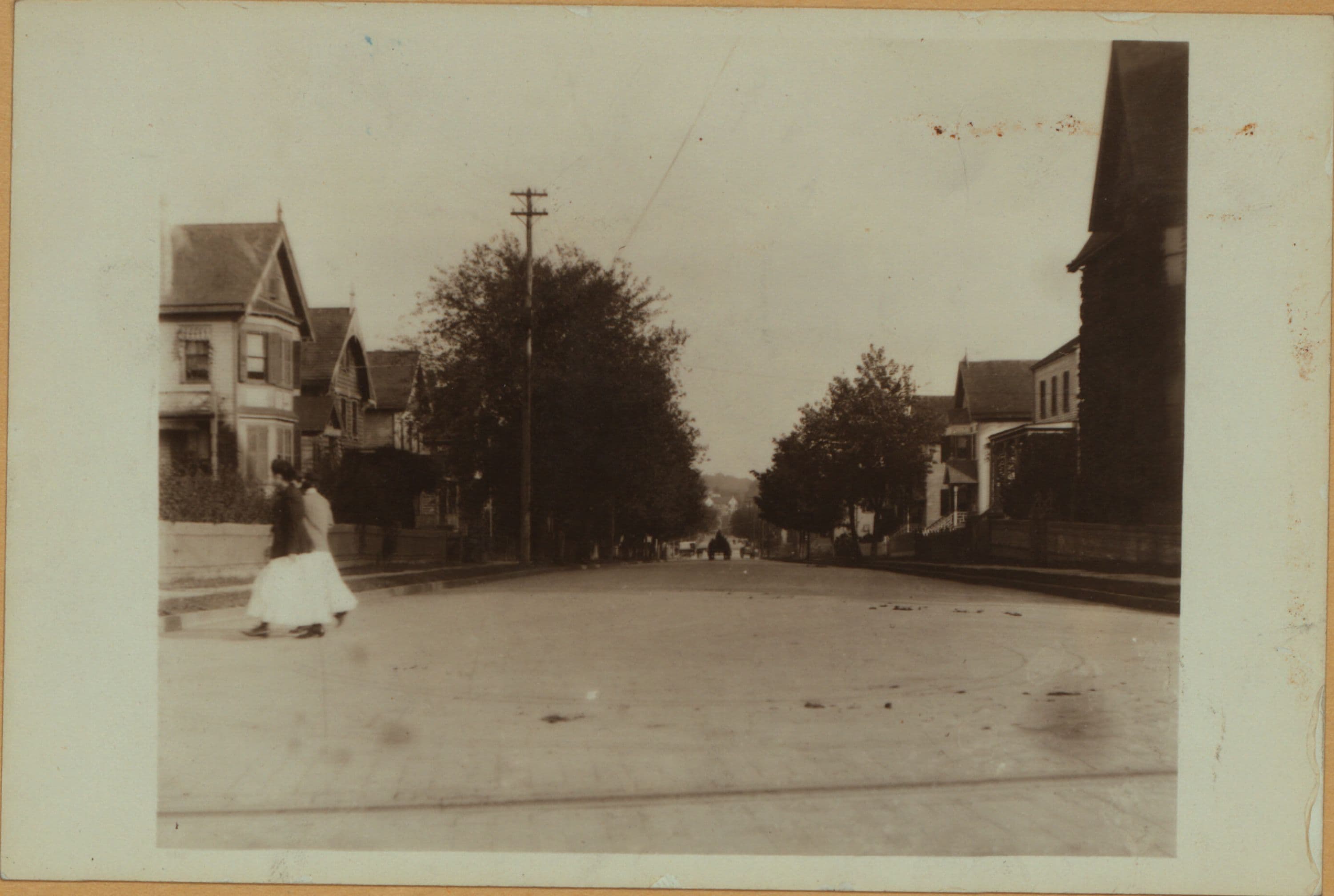 Richmond: Post Avenue - Richmond Avenue