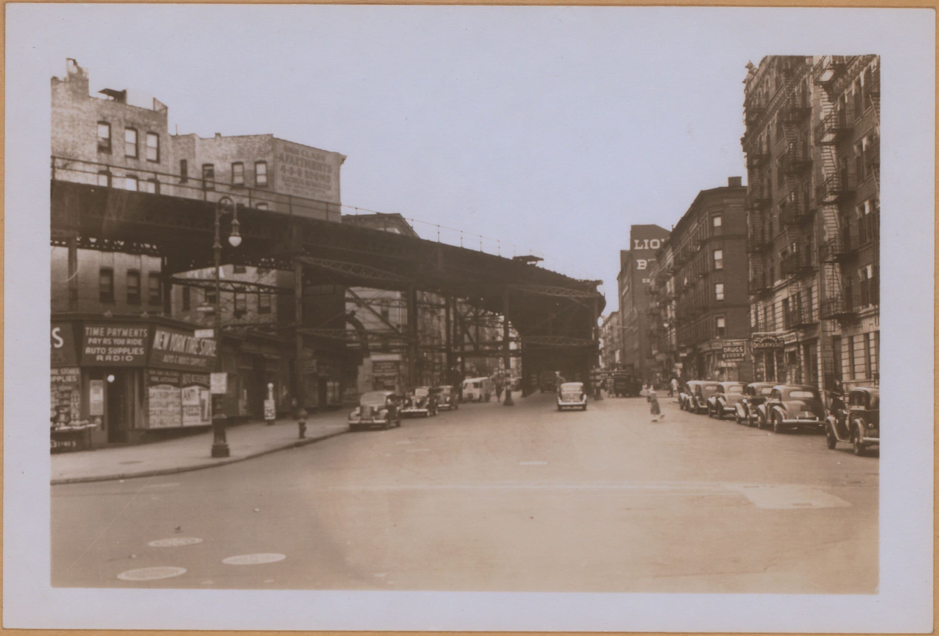 Manhattan: Columbus Avenue - 110th Street, 1940–1941