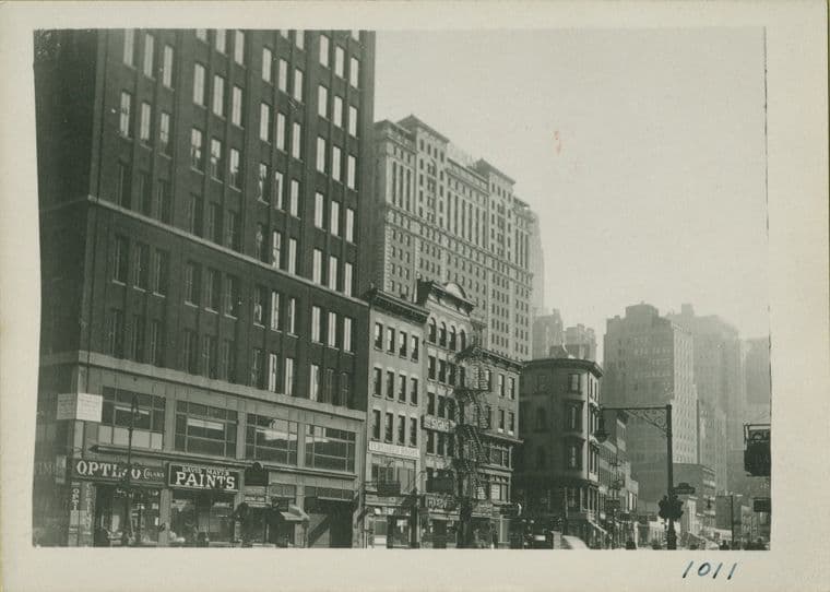 Greenwich Street #201-11 east side - looking south
