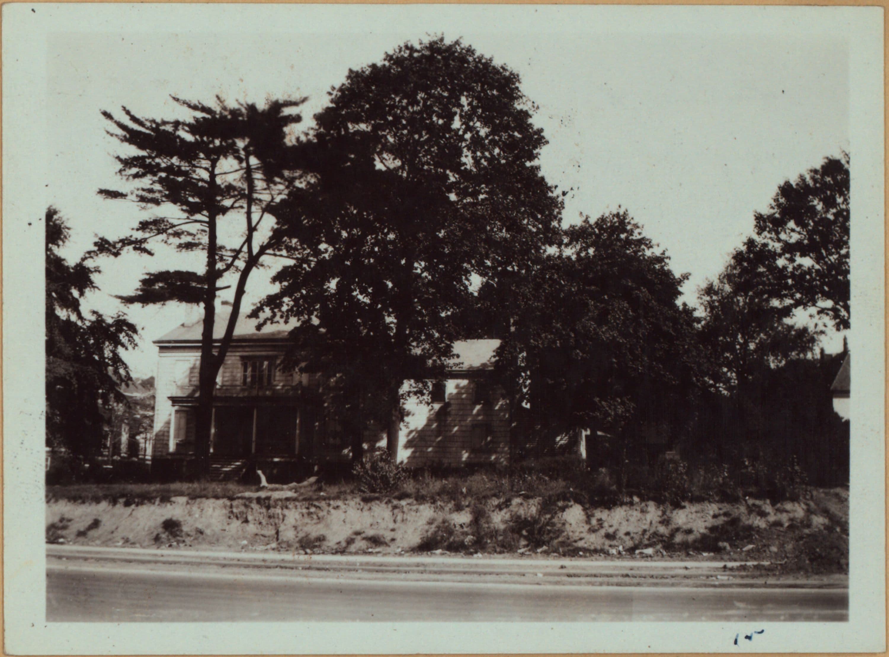 Queens: Sanford Avenue - Main Street