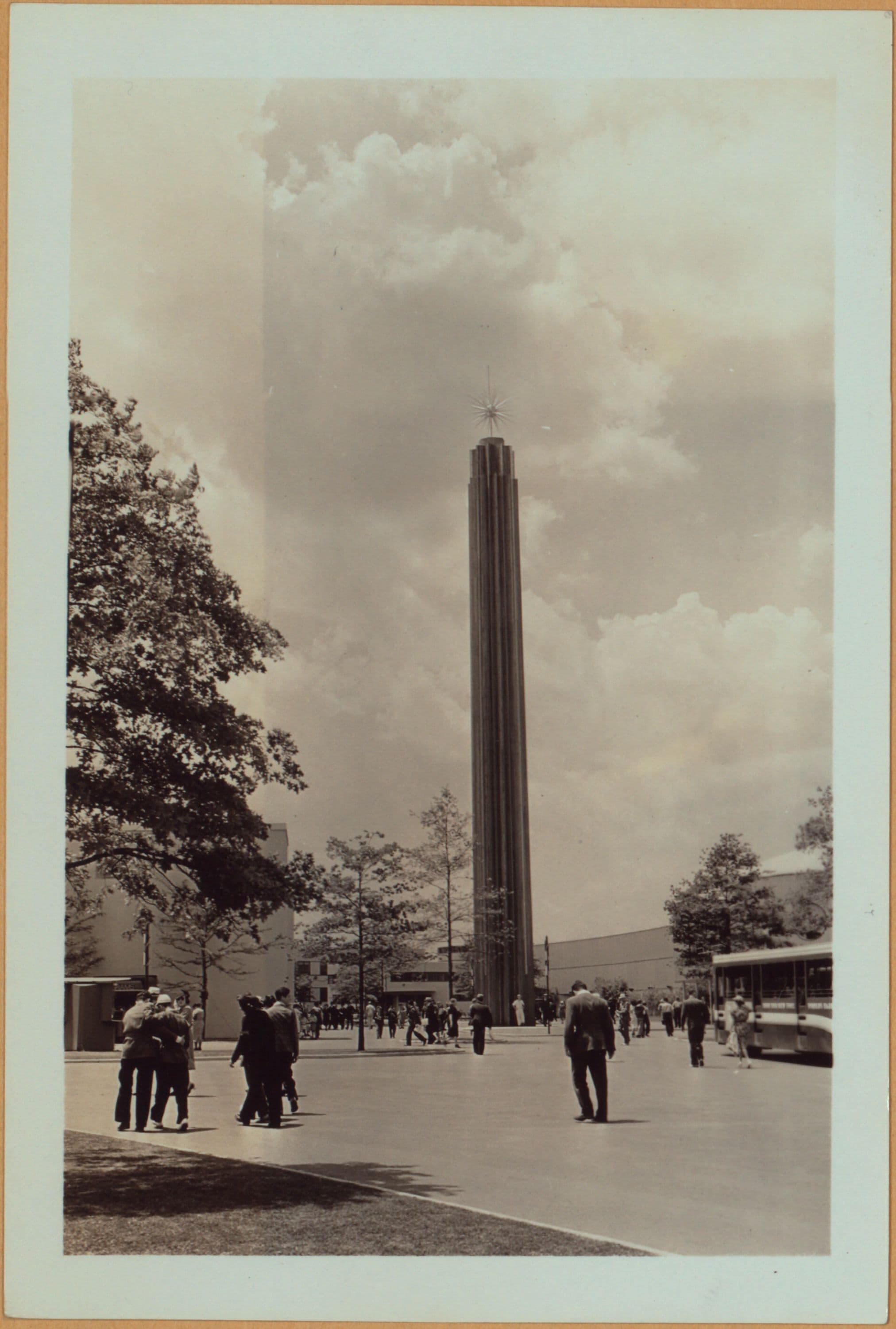 Queens: Flushing Meadow Park - [New York World's Fair of 1939-40.]