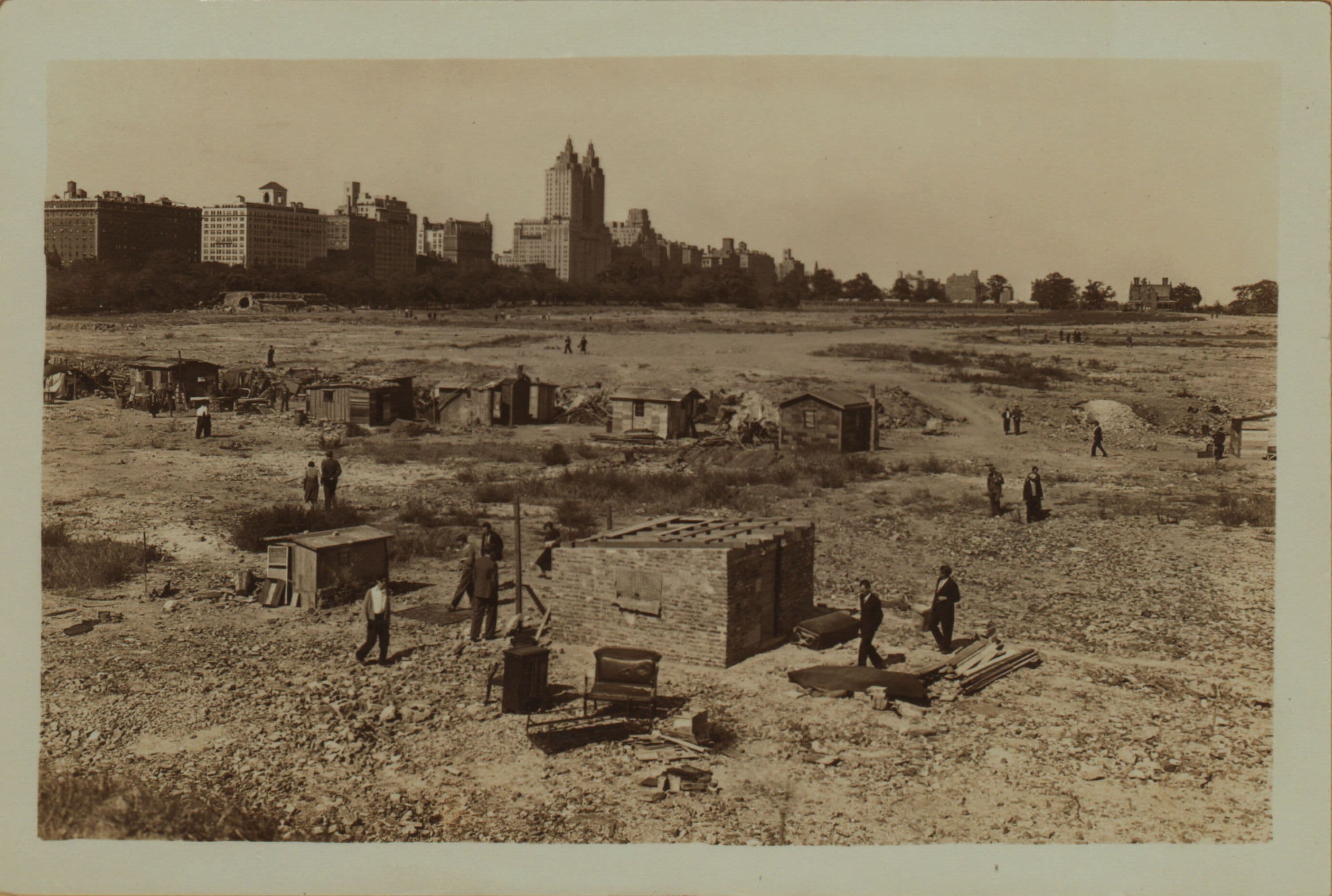 Squatters Colony - Central Park, Manhattan - [Unemployed squatters - Shacks on the lower reservoir site - San Remo Apartments.]