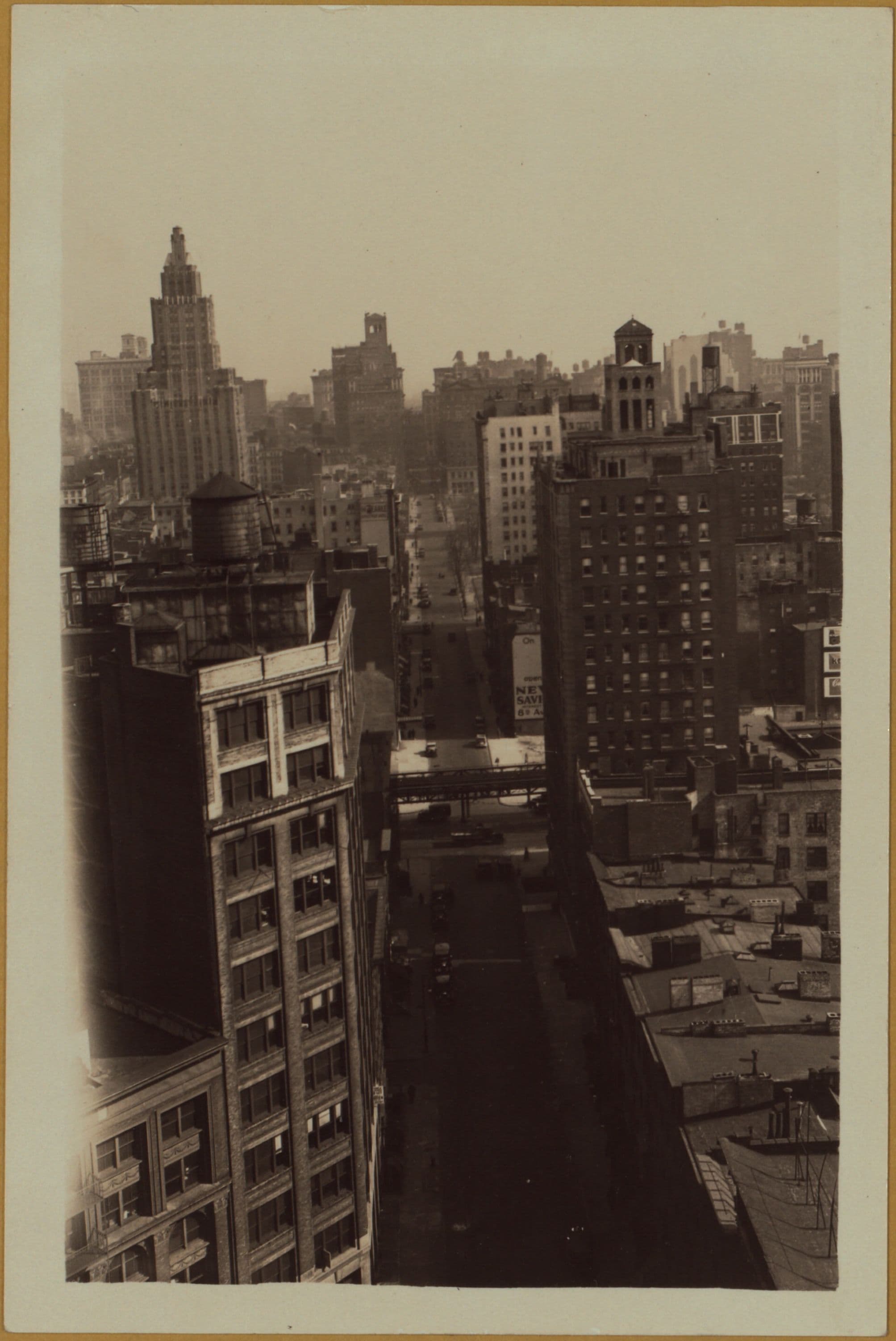 Manhattan: Waverly Place - Grove Street