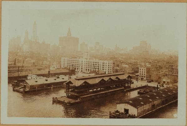 East River - Piers 28-31 - Manhattan - South Street - Pike Street - Market Slip - Catherine Slip., 1932–1937