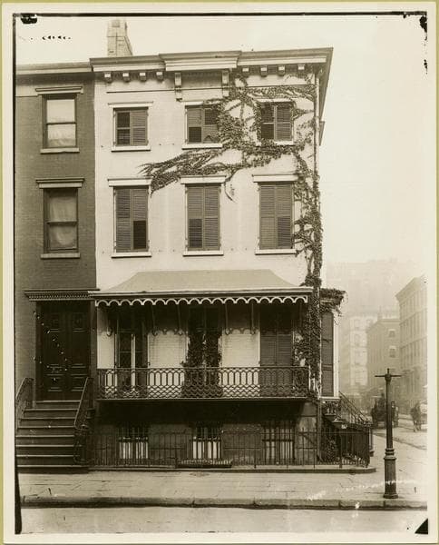 Manhattan: Irving Place - 17th Street (East), 1945
