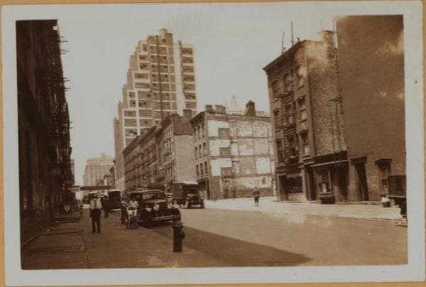 Manhattan: 46th Street - 1st Avenue, 1934